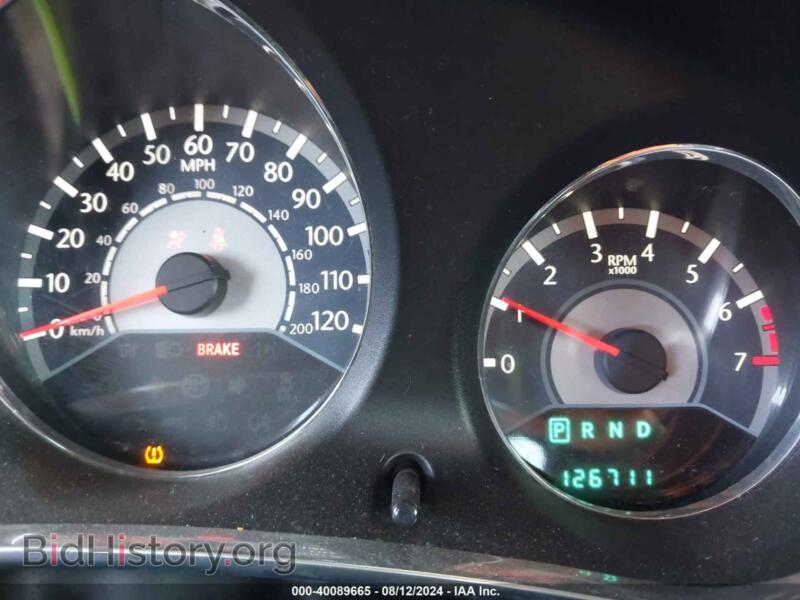 2013 Chrysler 200 (VIN 1C3CCBBB9DN732364) — photo 7 of 15