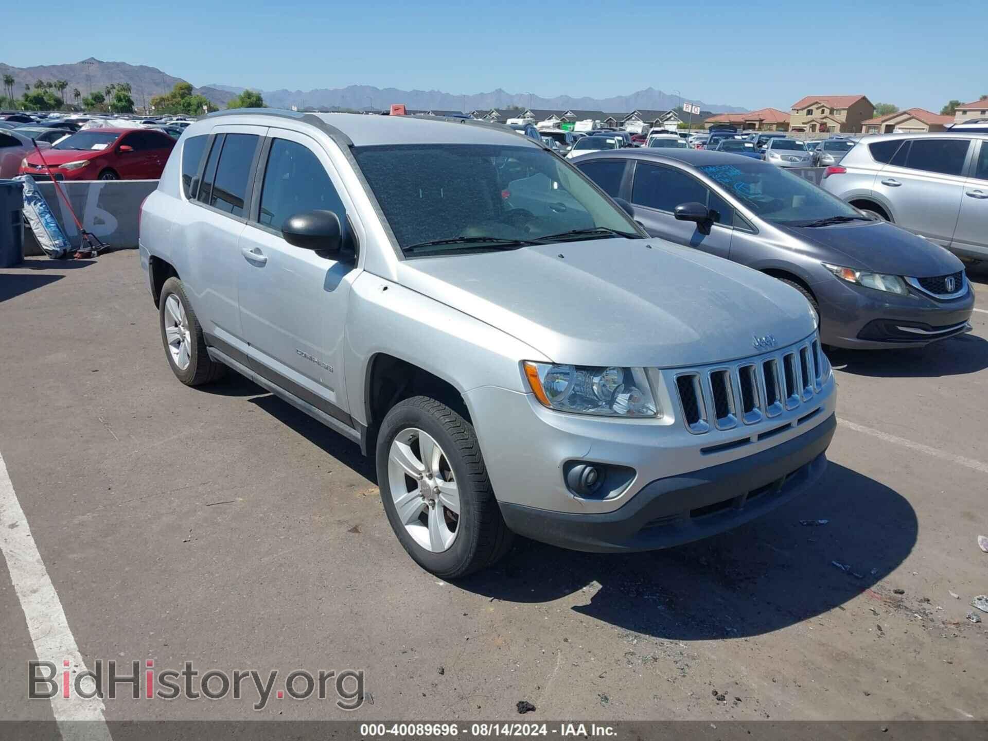 Photo 1J4NT1FB7BD228286 - JEEP COMPASS 2011