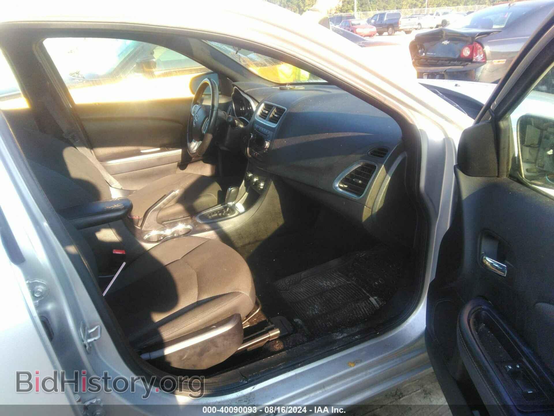 2011 DODGE AVENGER - VIN: 1B3BD1FB6BN528399 - Фото 5