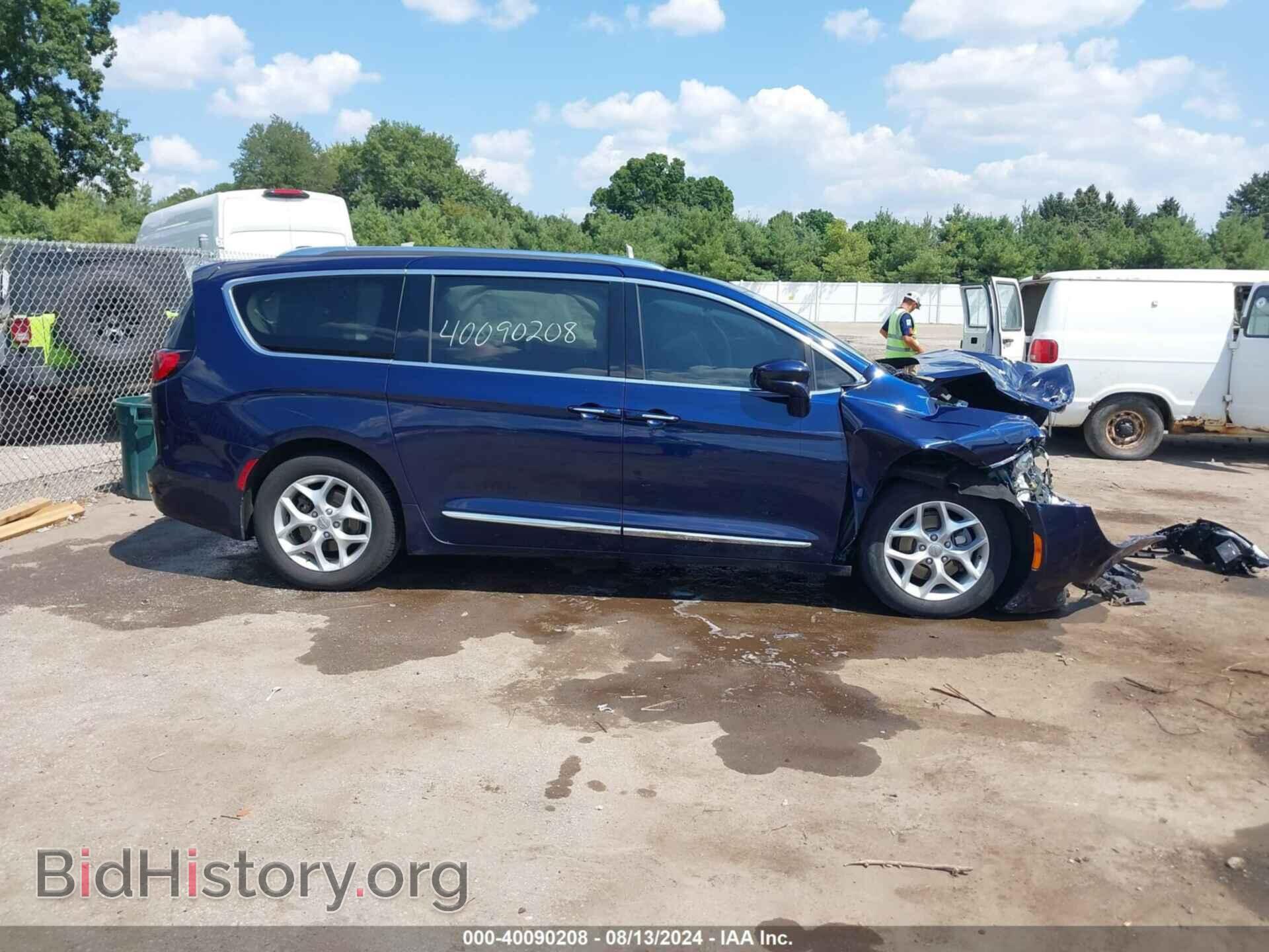 2018 CHRYSLER PACIFICA - VIN: 2C4RC1EG9JR157253 - Фото 14