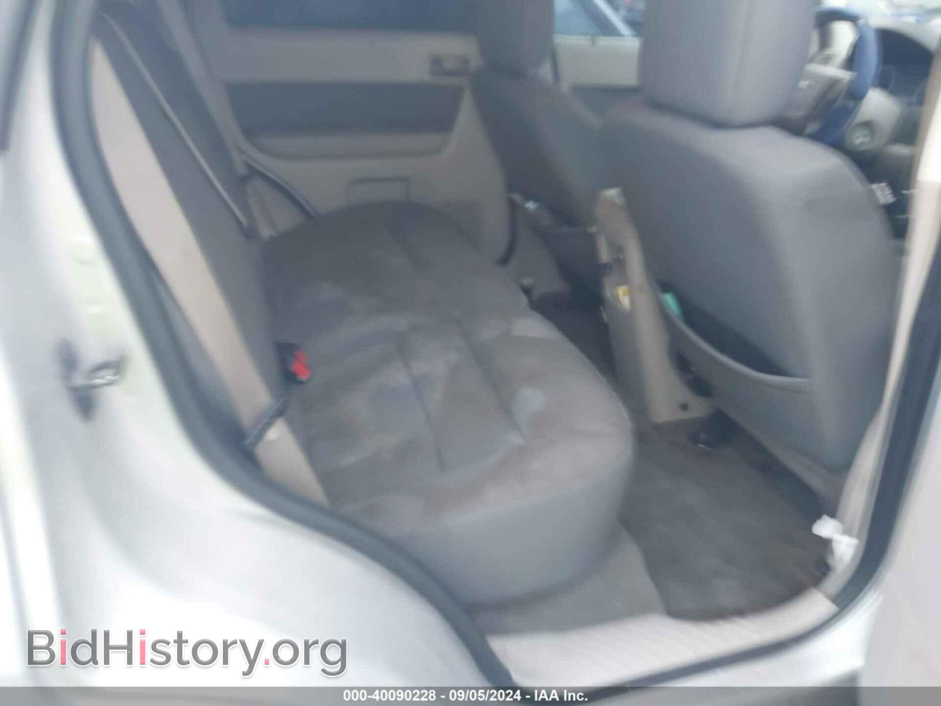 2009 FORD ESCAPE - VIN: 1FMCU03GX9KD14570 - Фото 8