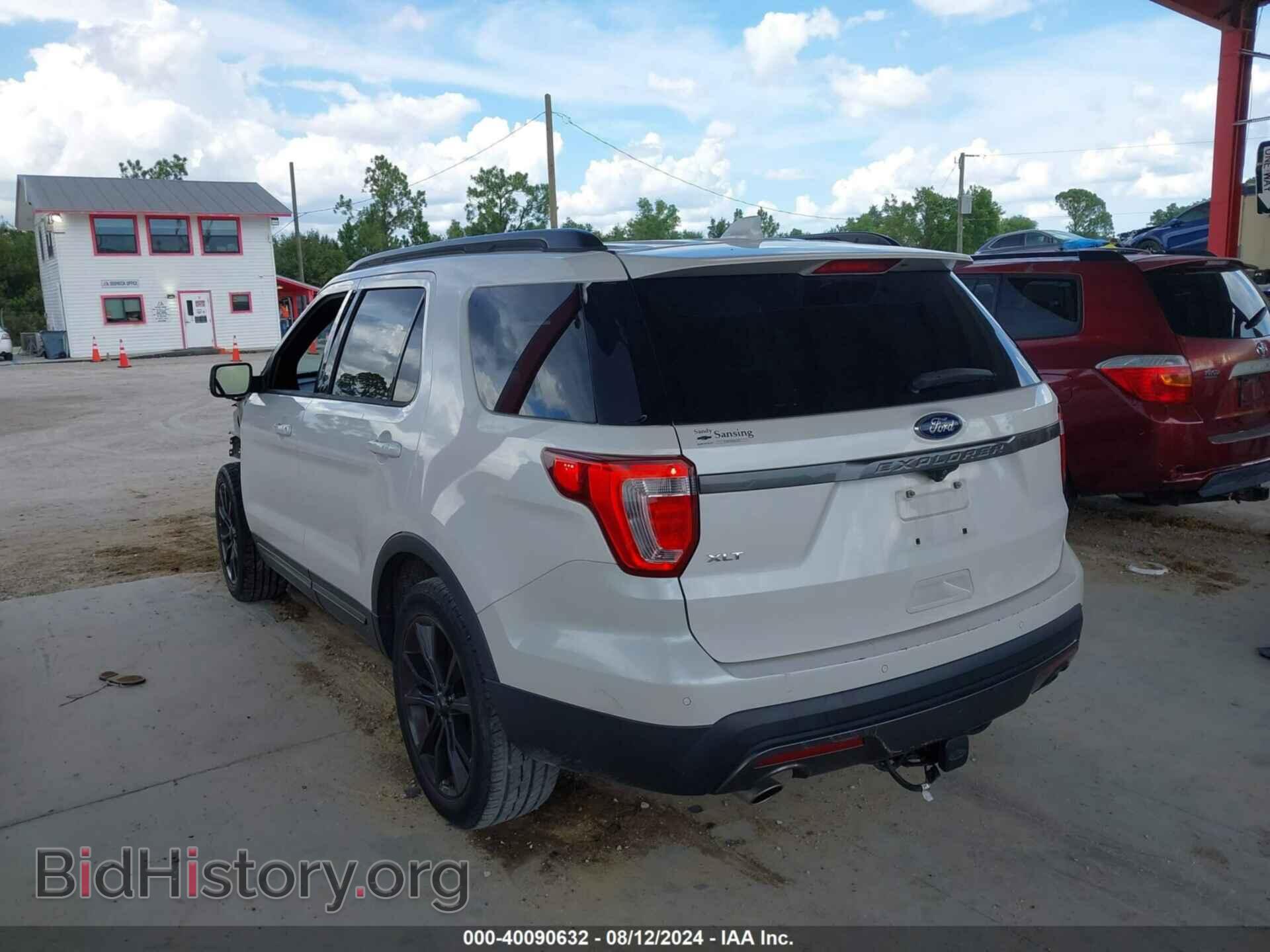 2017 FORD EXPLORER - VIN: 1FM5K7D84HGC84434 - Фото 3