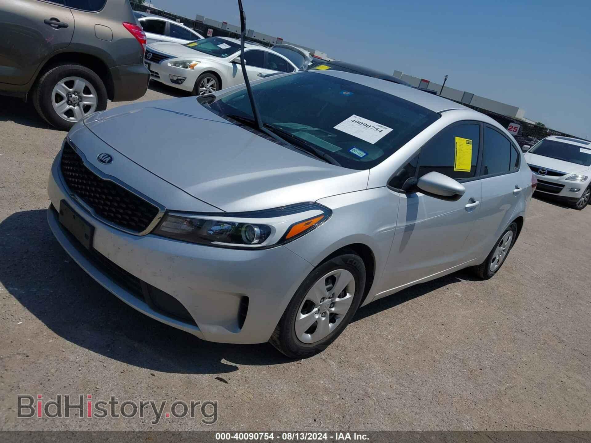 2017 KIA FORTE - VIN: 3KPFK4A77HE088992 - Фото 2