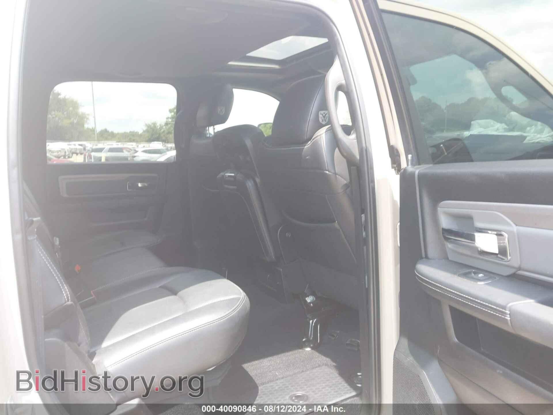 2018 RAM 2500 - VIN: 3C6TR5EJXJG402873 - Фото 8