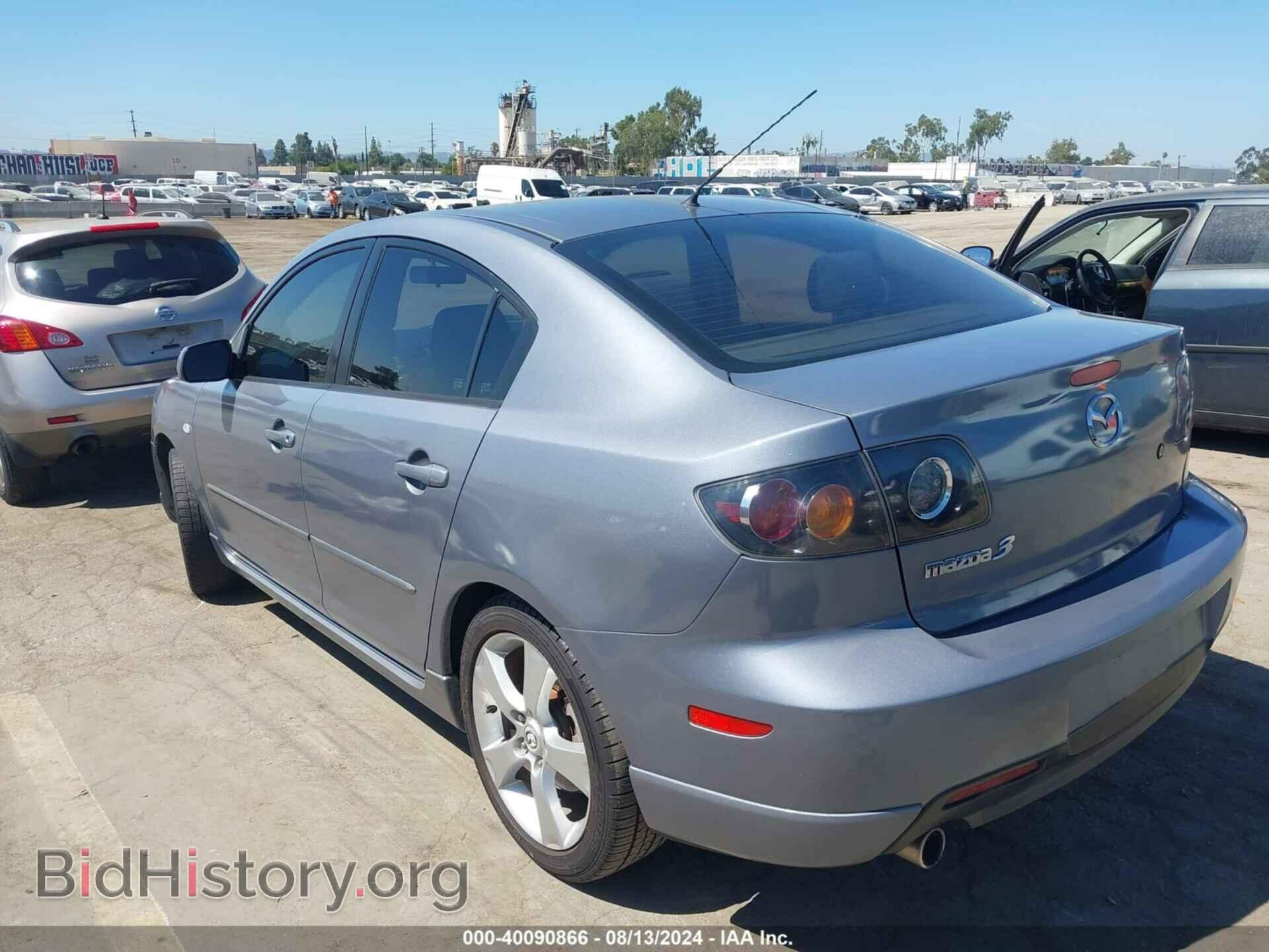 2006 MAZDA MAZDA3 - VIN: JM1BK324761528805 - Фото 3