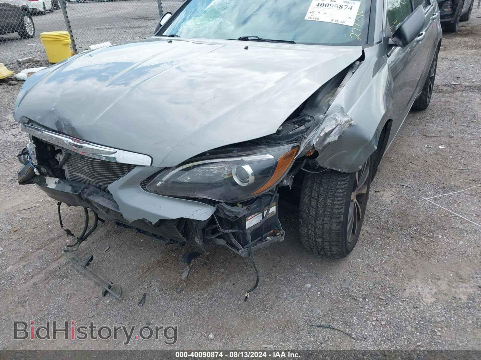 2012 CHRYSLER 200 - VIN: 1C3CCBHG1CN277818 - Фото 6