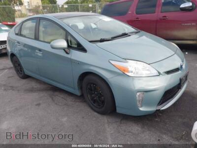 2014 Toyota PRIUS Four, green — VIN JTDKN3DU2E1819912, IAAI