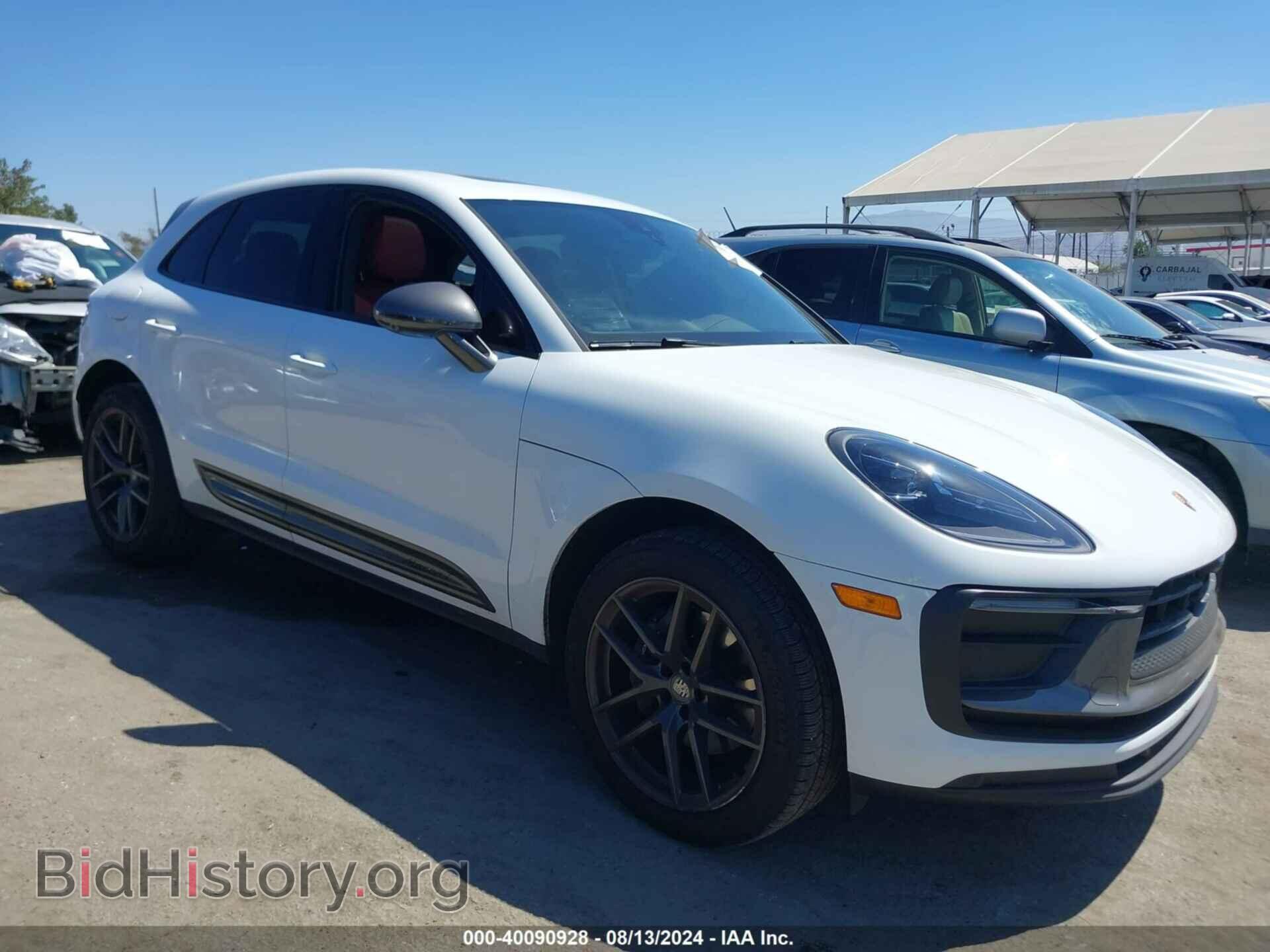 Фотография WP1AA2A57PLB16892 - PORSCHE MACAN 2023