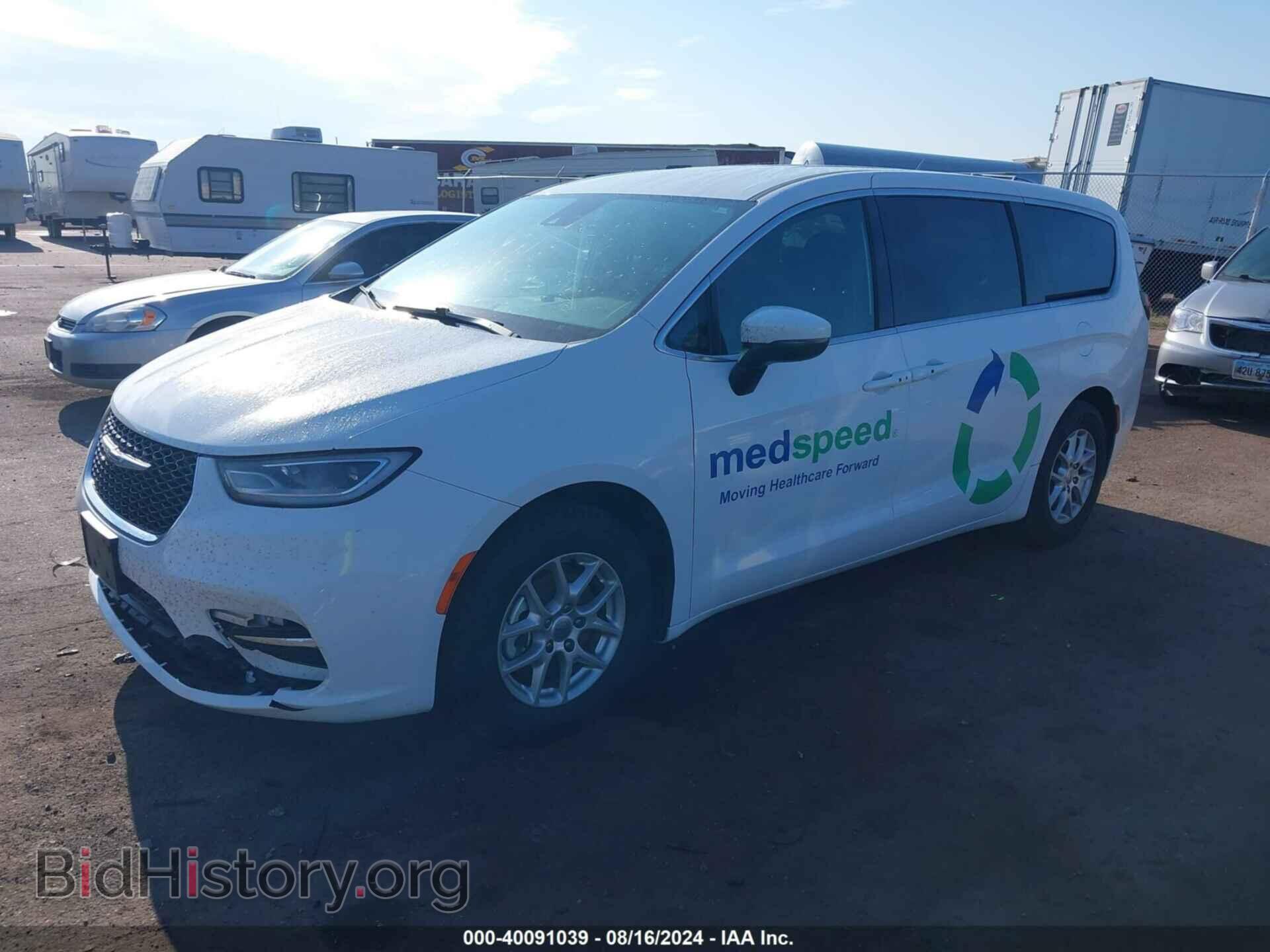 2023 CHRYSLER PACIFICA - VIN: 2C4RC1FG5PR596490 - Фото 2