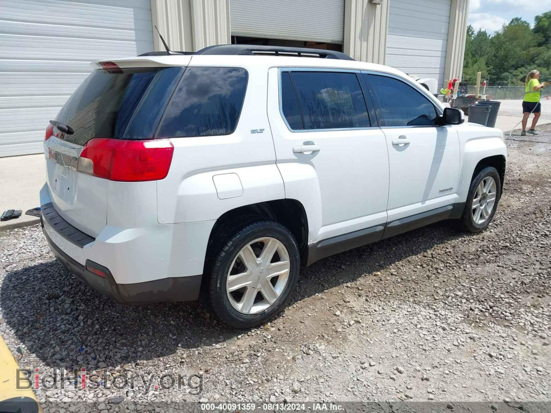 2011 GMC TERRAIN - VIN: 2CTALUEC8B6469731 - Фото 4