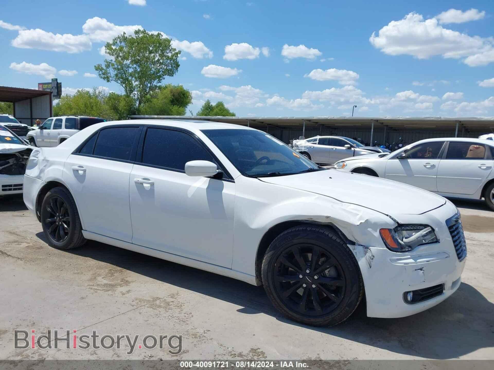 2014 CHRYSLER 300 - VIN: 2C3CCAGG9EH287780 - Фото 6