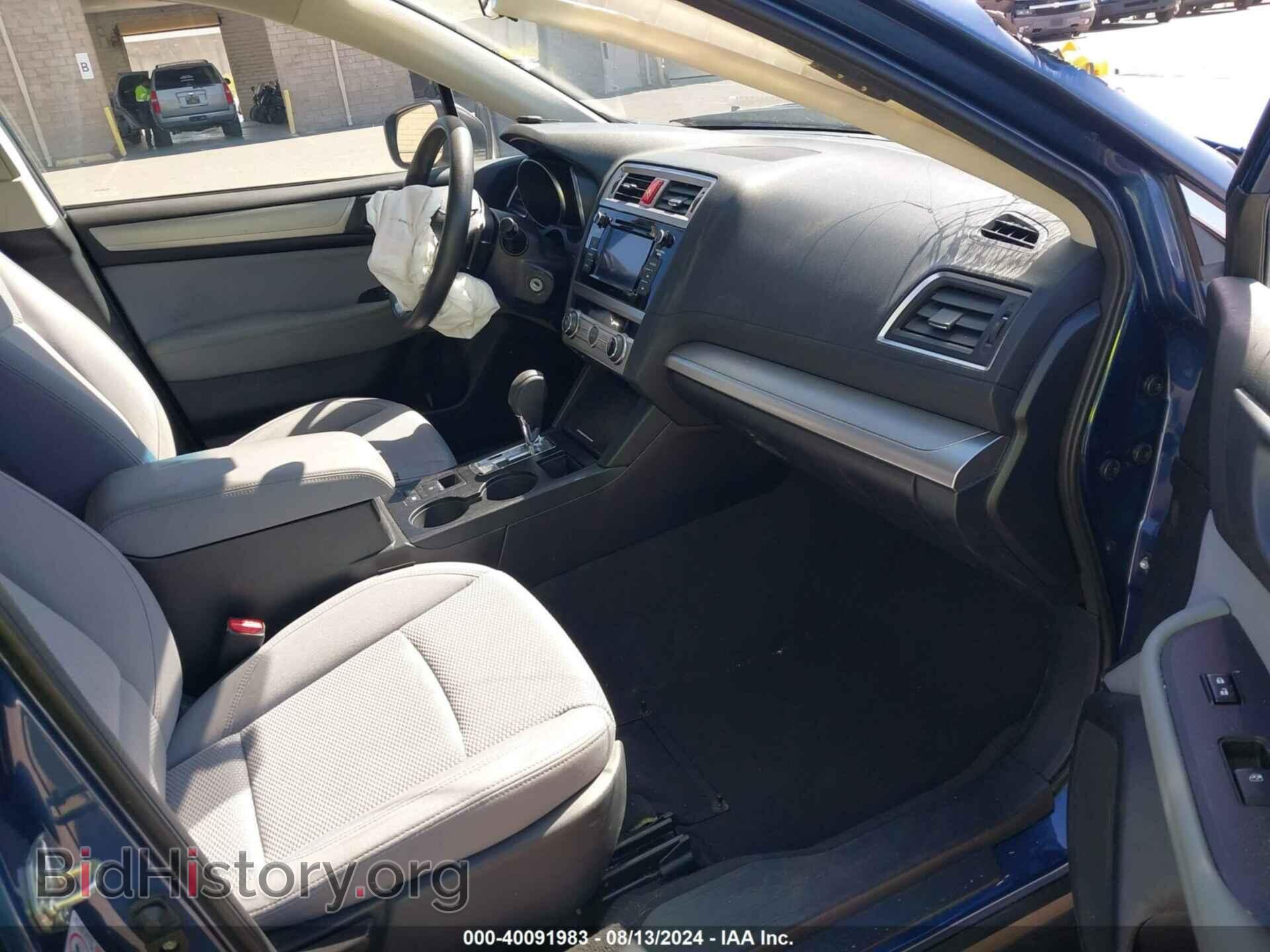 2019 SUBARU OUTBACK - VIN: 4S4BSABC5K3375783 - Фото 5