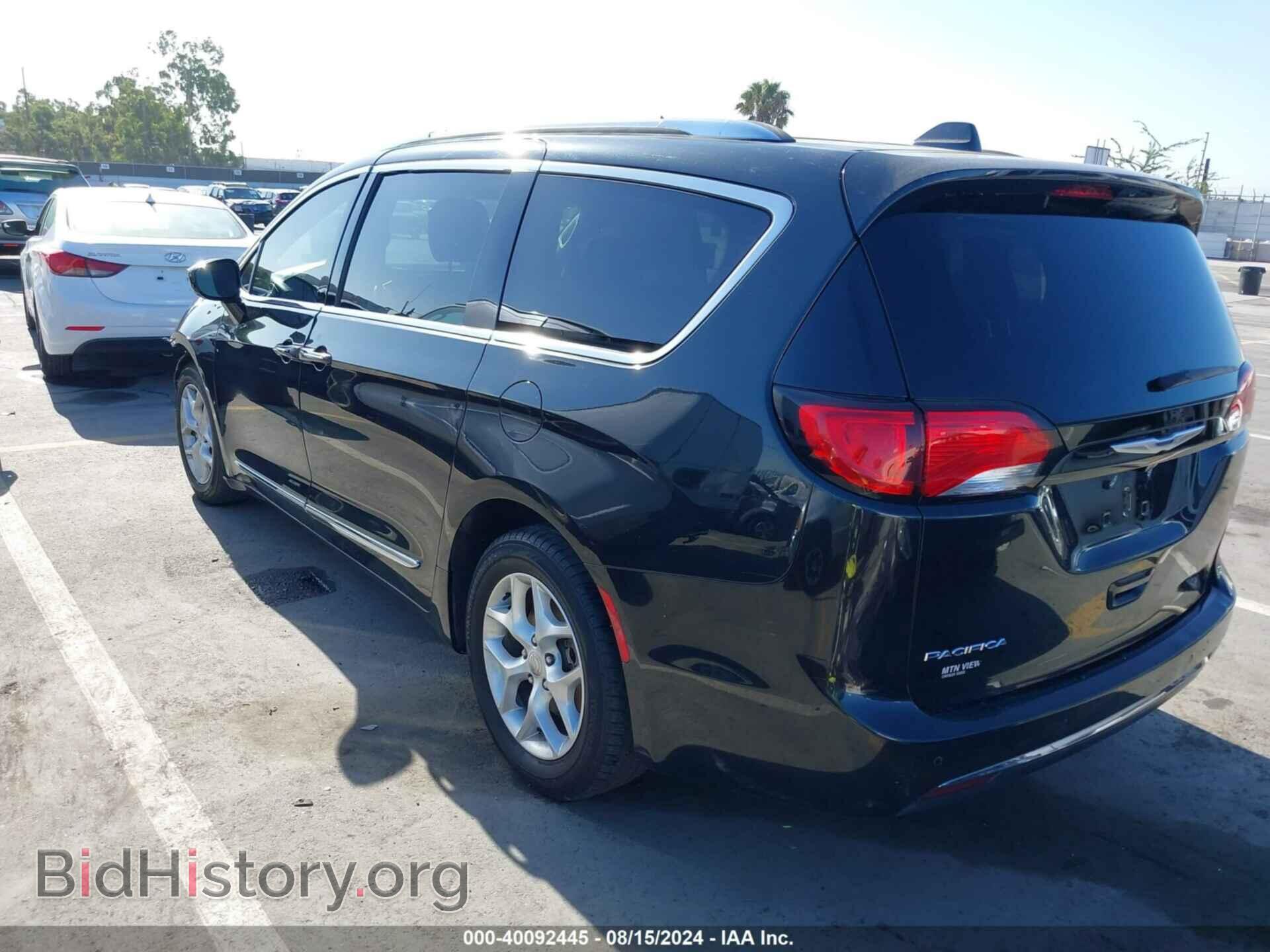 2017 CHRYSLER PACIFICA - VIN: 2C4RC1EG2HR850692 - Фото 3