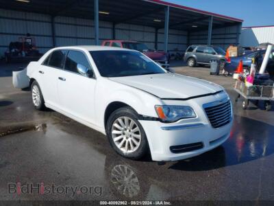 2012 Chrysler 300, белый — VIN 2C3CCAAG0CH243320, IAAI