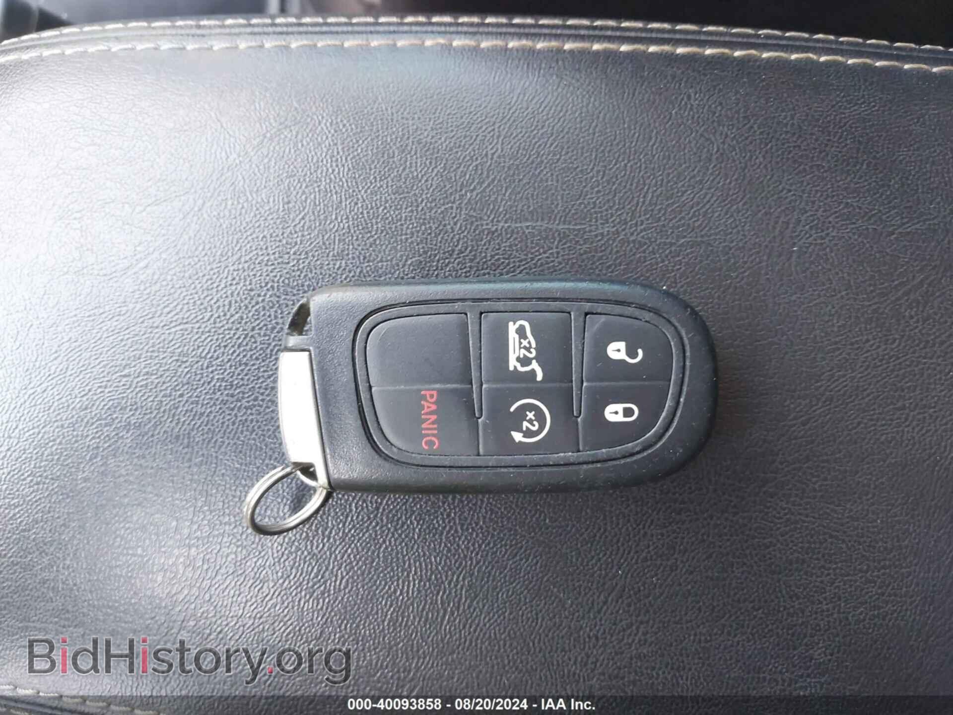 2018 JEEP CHEROKEE - VIN: 1C4PJLLB7JD552079 - Фото 11