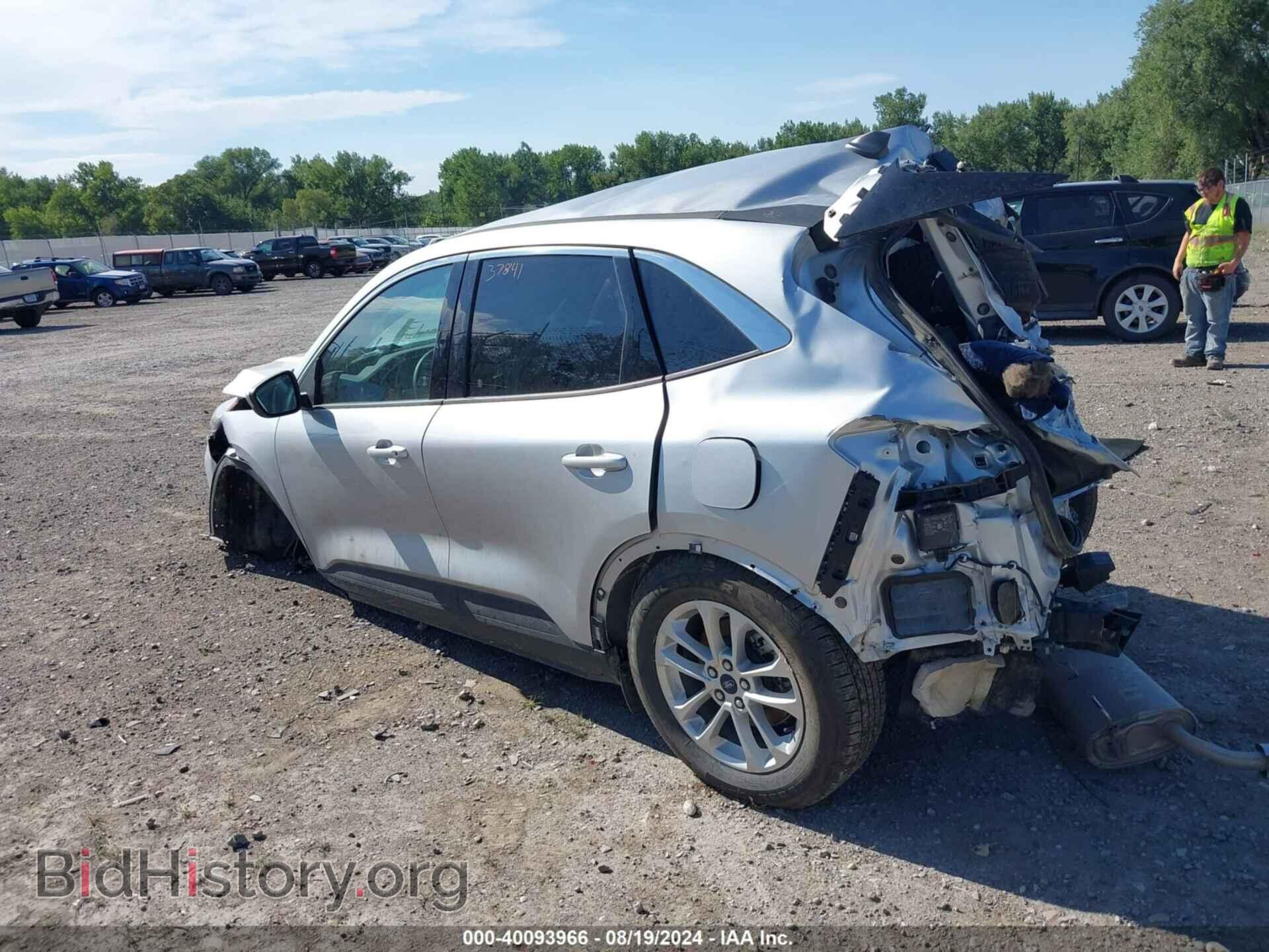 2020 FORD ESCAPE - VIN: 1FMCU0G67LUB13335 - Фото 3