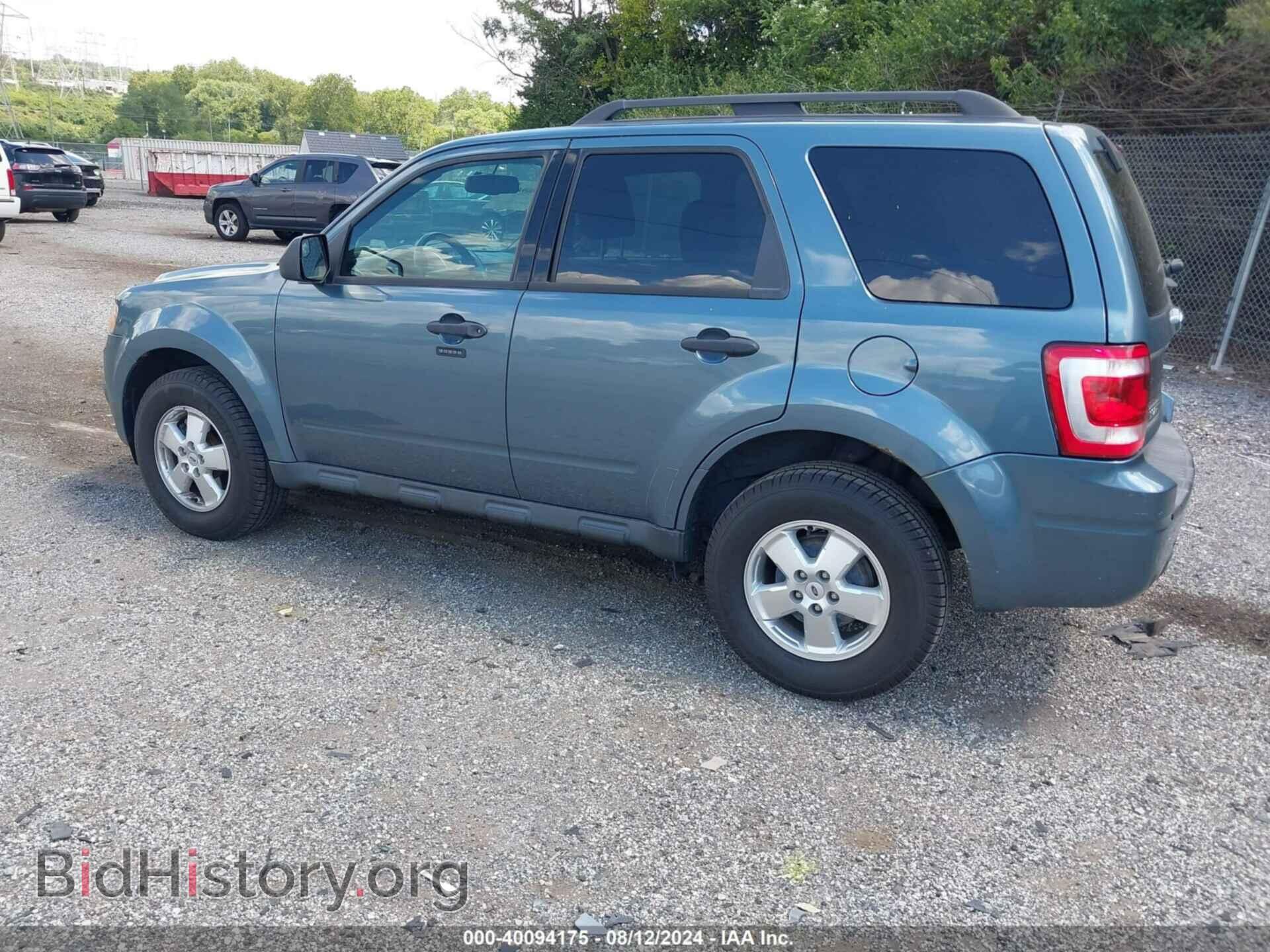 2011 FORD ESCAPE - VIN: 1FMCU0D79BKB96063 - Фото 3