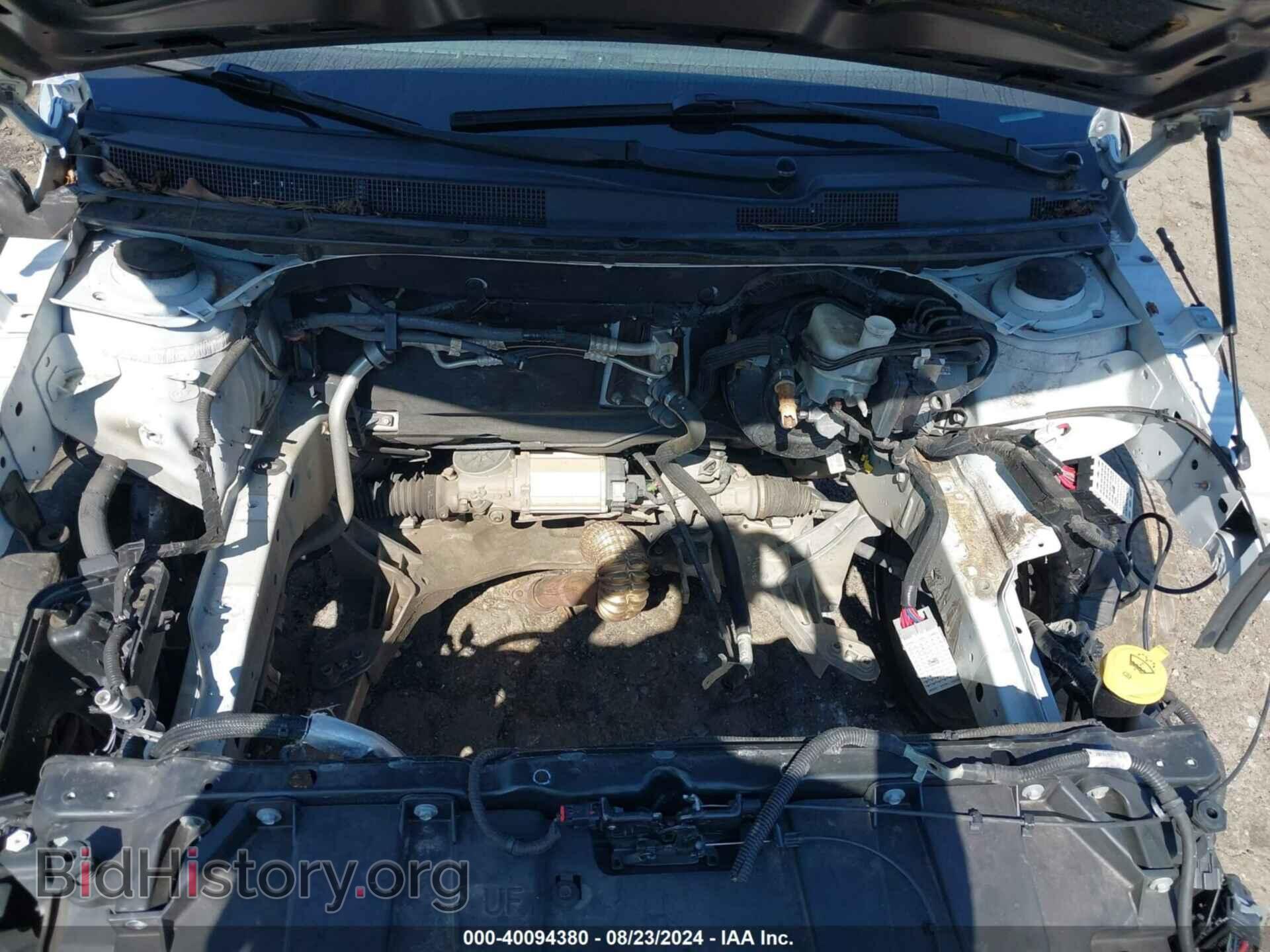 2016 CHRYSLER 200 - VIN: 1C3CCCBB0GN117535 - Фото 10