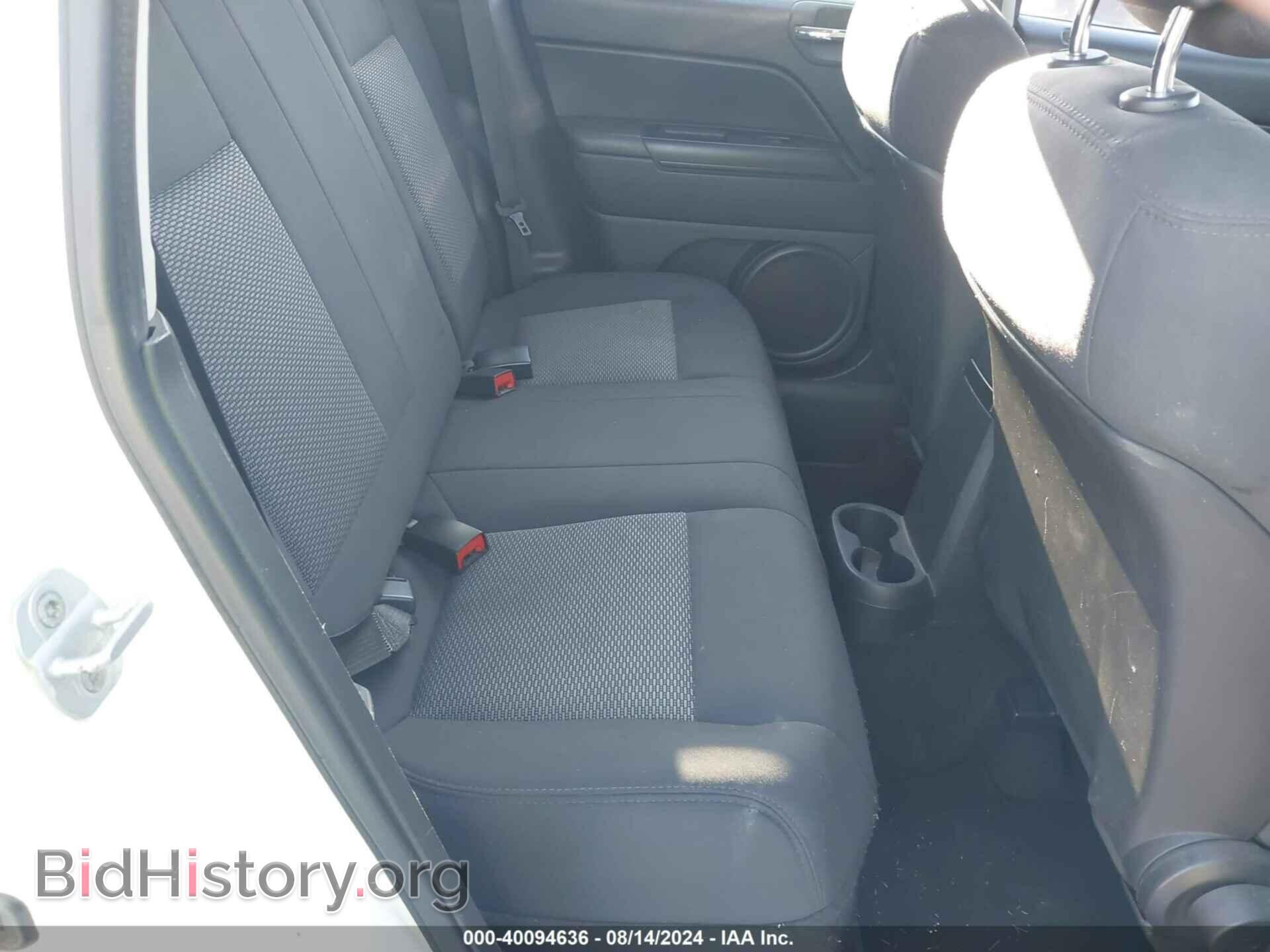 2010 JEEP COMPASS - VIN: 1J4NT4FB4AD617631 - Фото 8