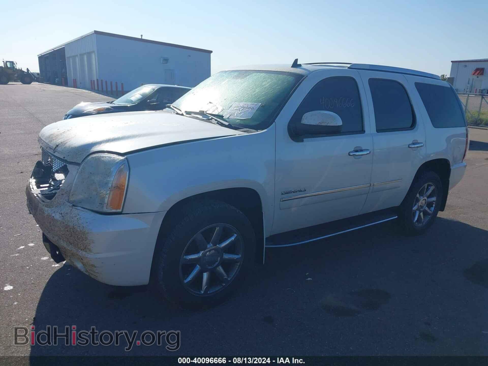 2012 GMC YUKON - VIN: 1GKS2EEF1CR180588 - Фото 2