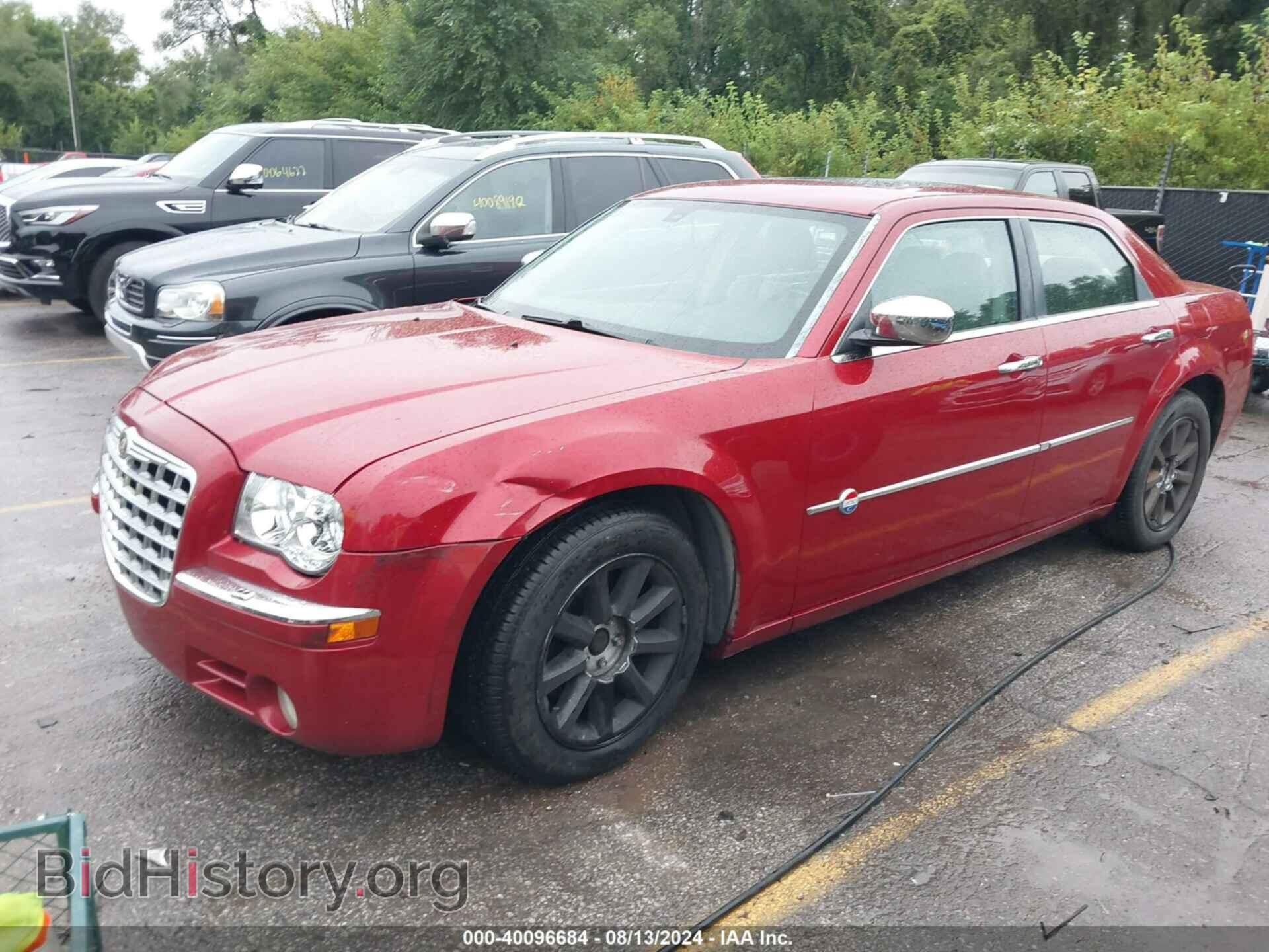 2006 CHRYSLER 300C - VIN: 2C3LA63HX6H490082 - Фото 2