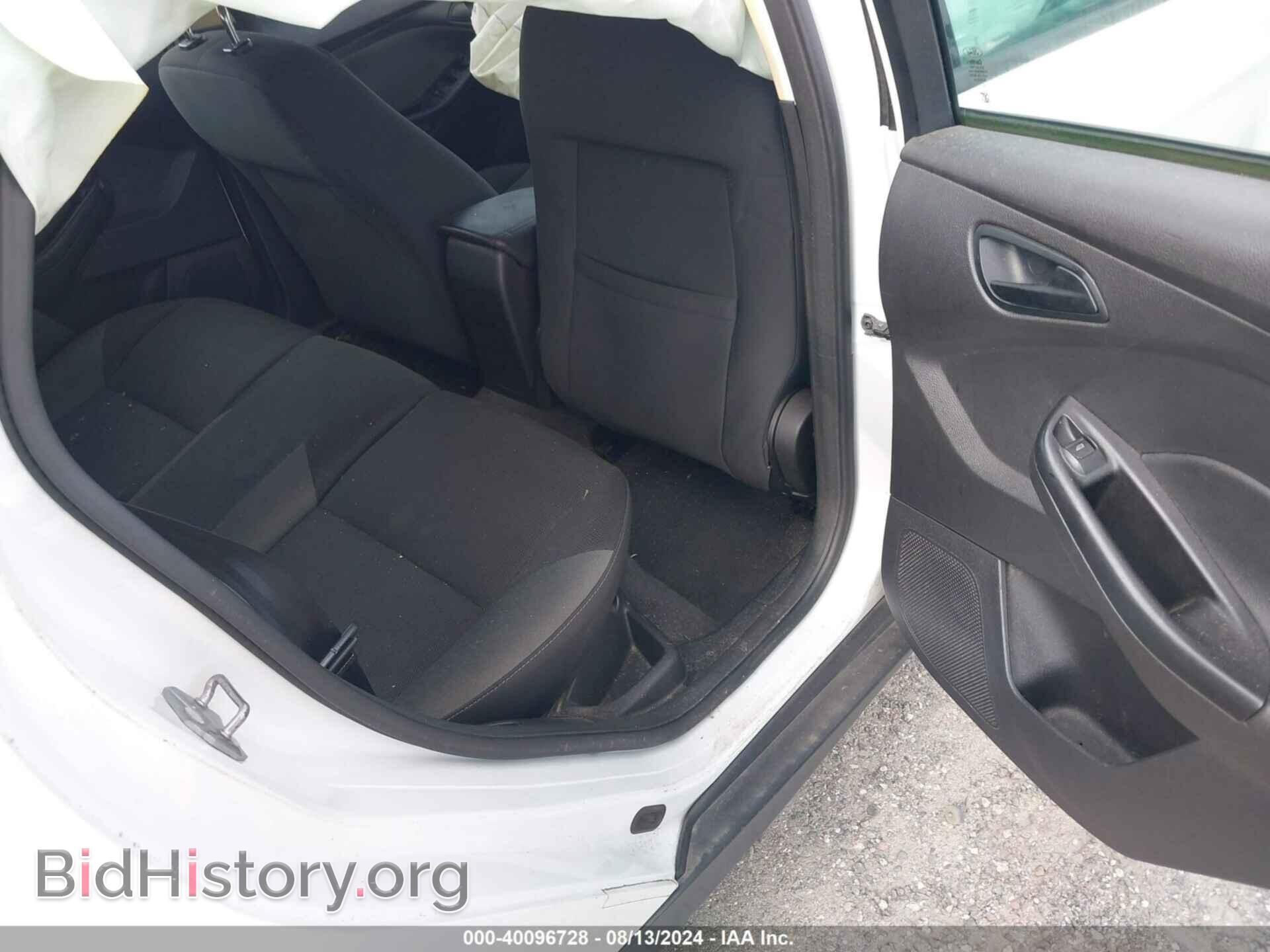 2012 FORD FOCUS - VIN: 1FAHP3K21CL120946 - Фото 8