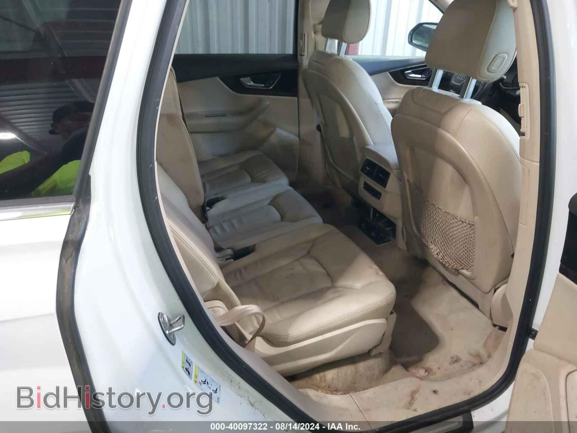2017 AUDI Q7 - VIN: WA1AAAF74HD025669 - Фото 8