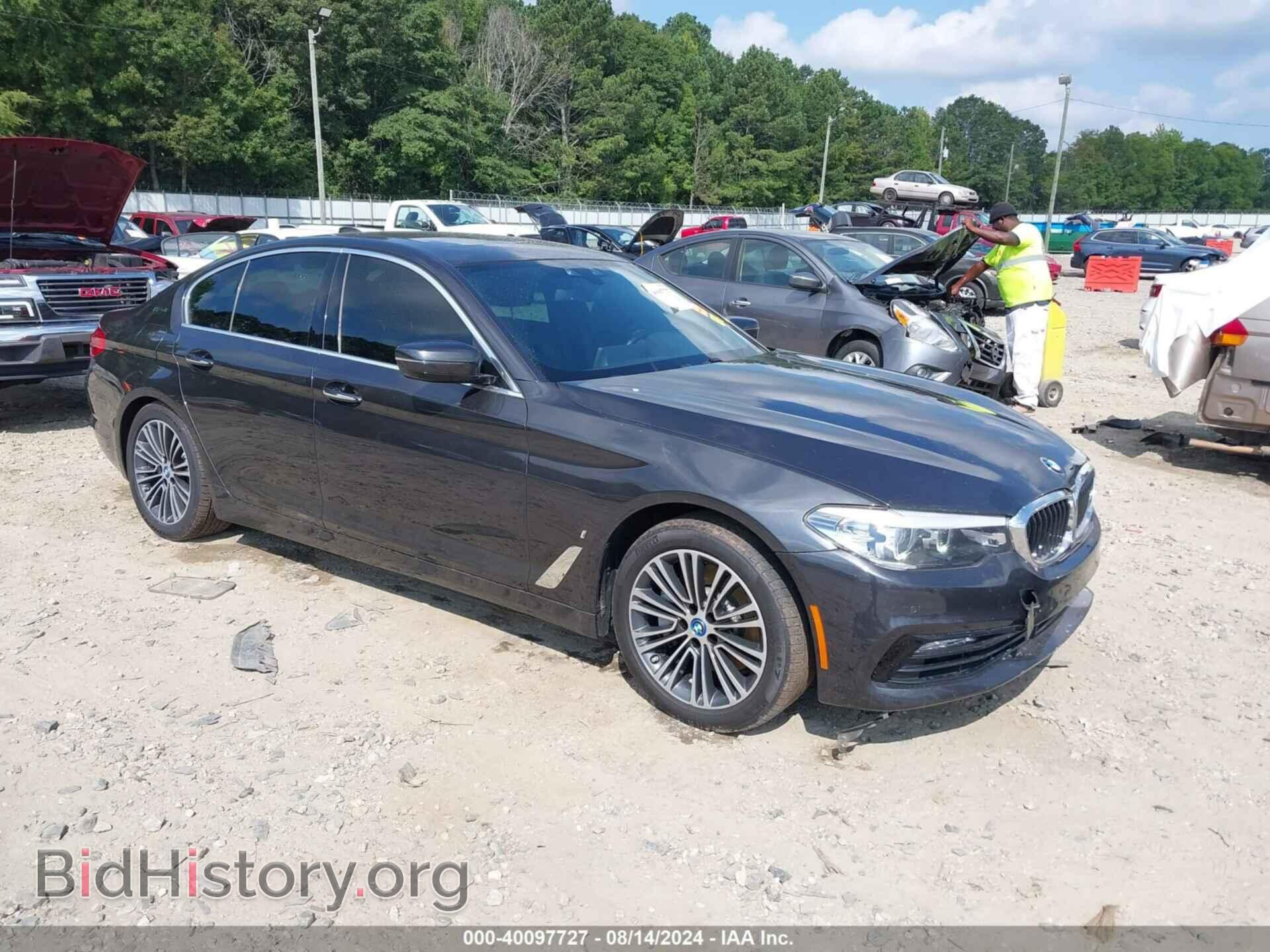 Фотография WBAJA9C50JB253044 - BMW 530E 2018