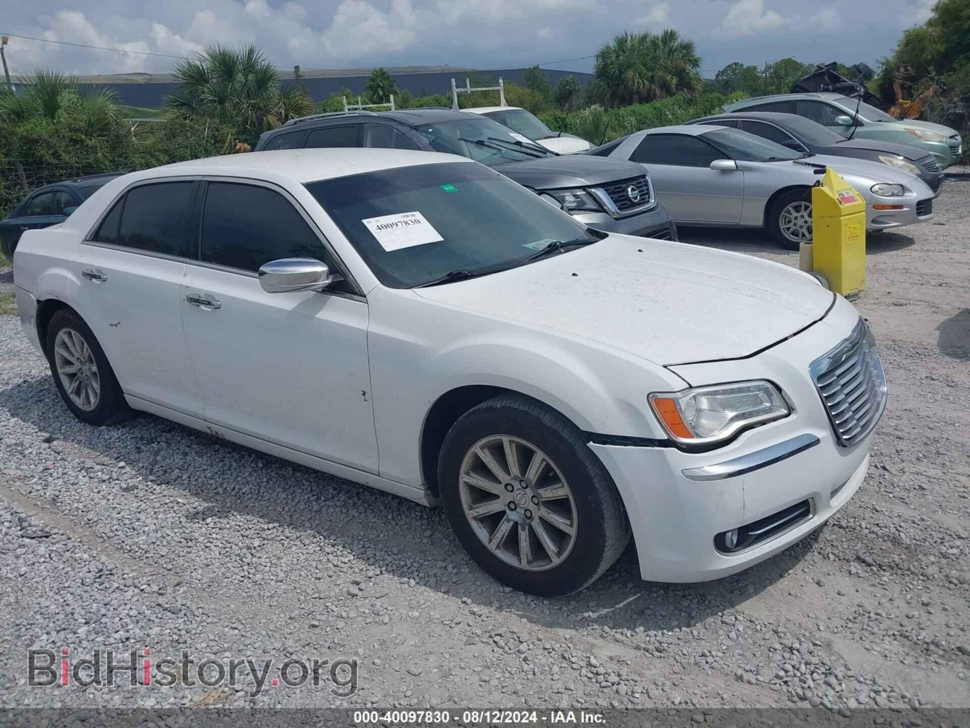 Фотография 2C3CCACG9CH204190 - CHRYSLER 300 2012