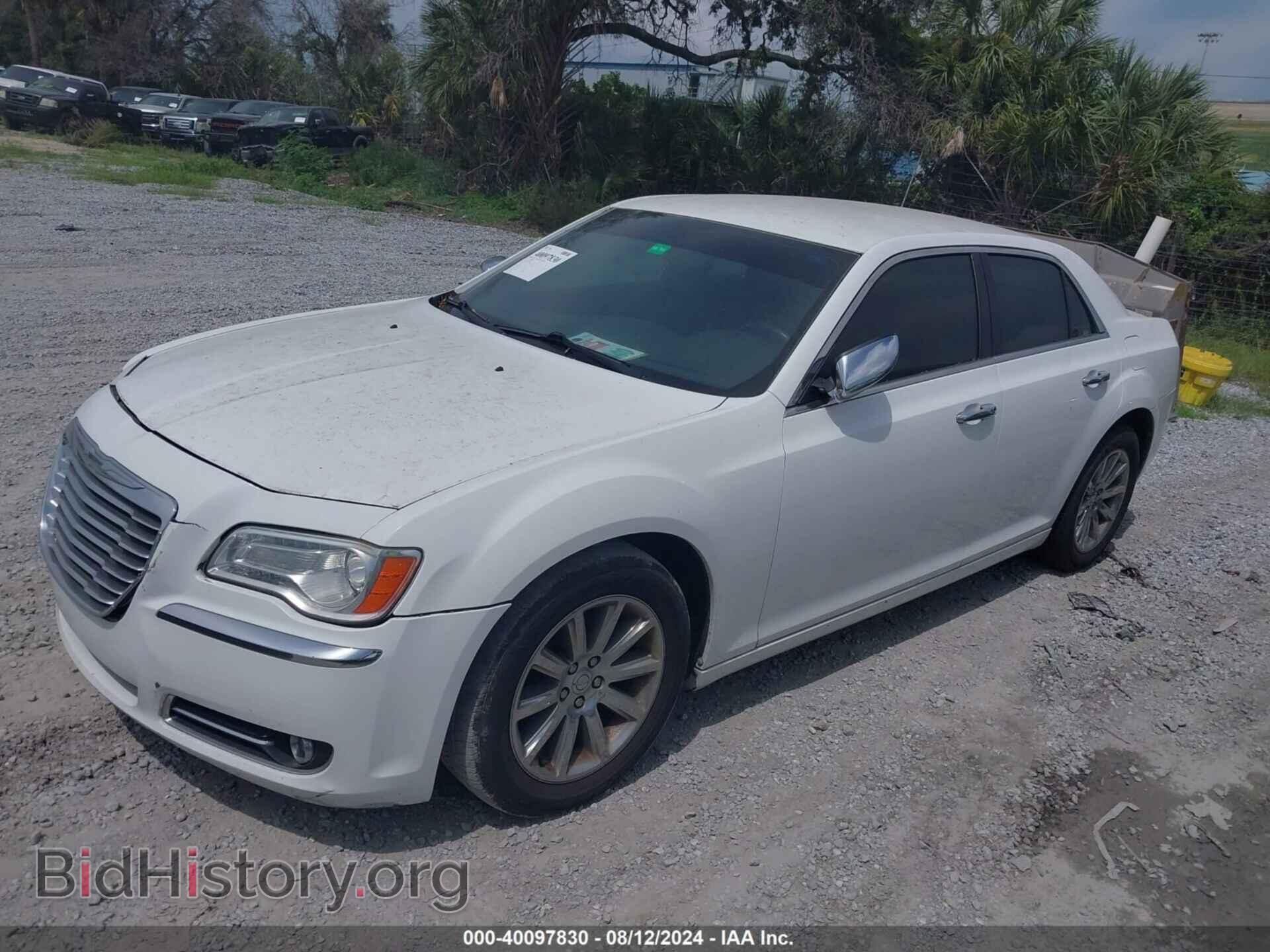 2012 CHRYSLER 300 - VIN: 2C3CCACG9CH204190 - Фото 2