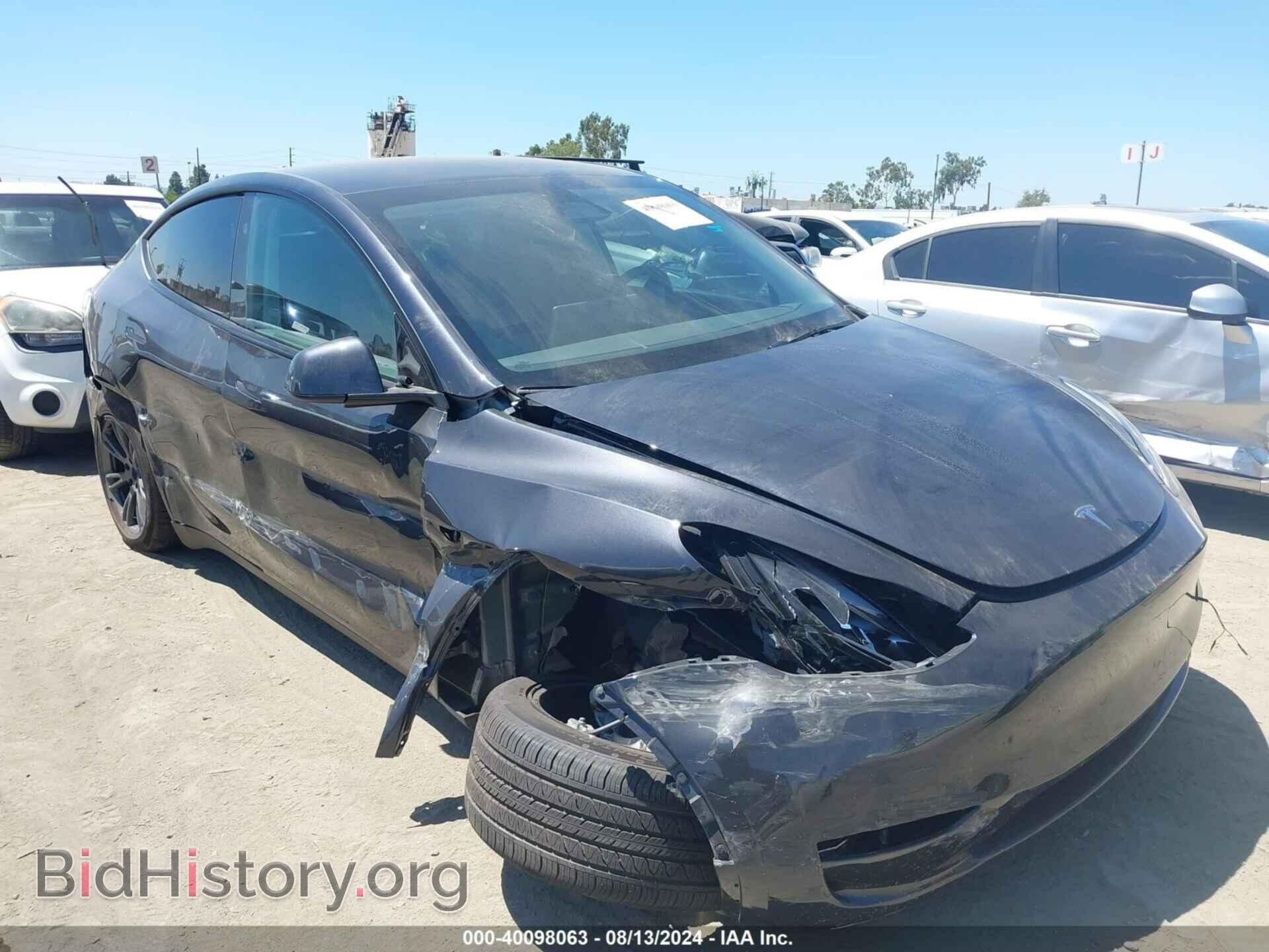 Фотография 7SAYGDED6RF103975 - TESLA MODEL Y 2024