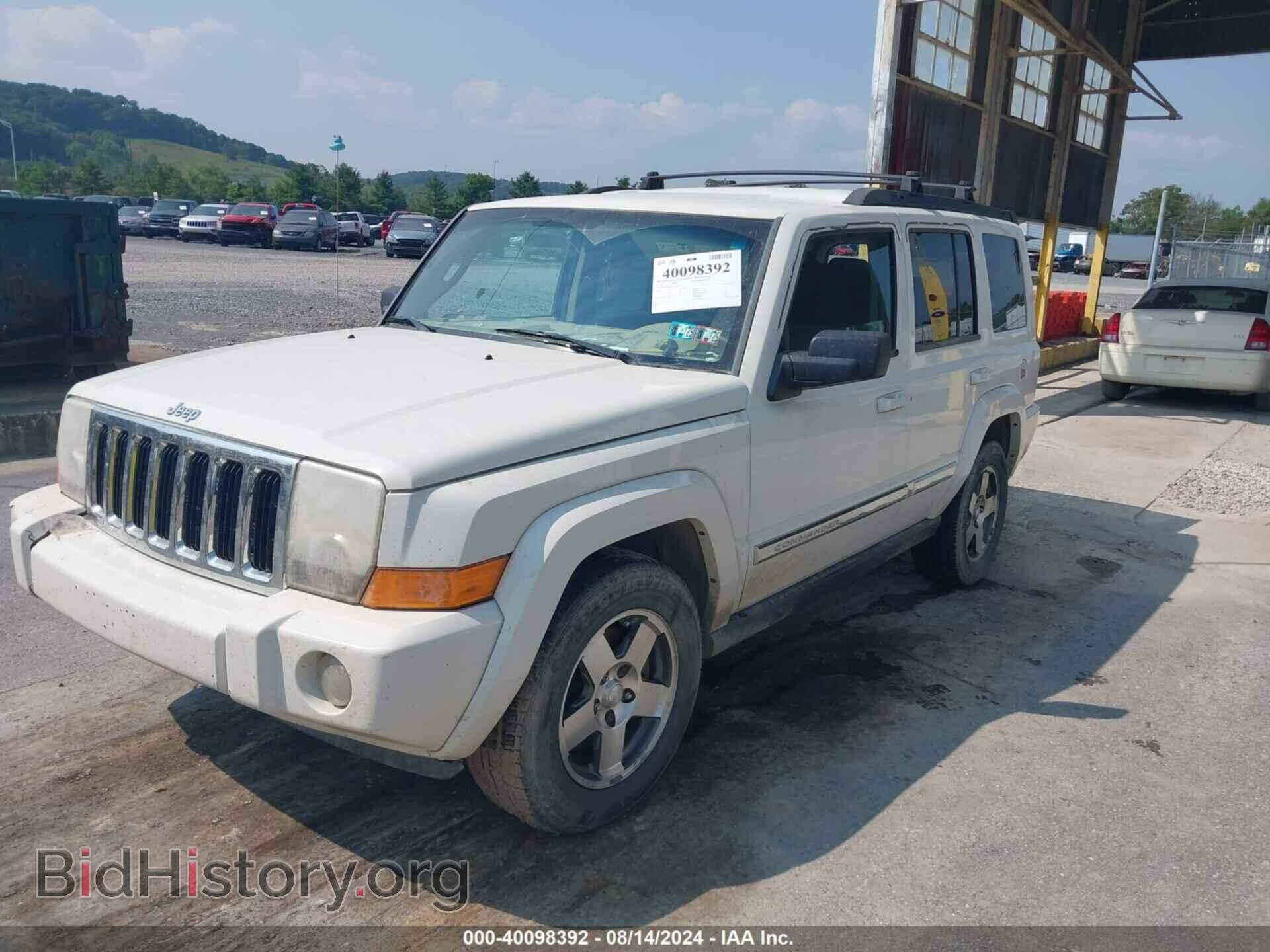 2010 JEEP COMMANDER - VIN: 1J4RG4GK5AC130433 - Фото 2