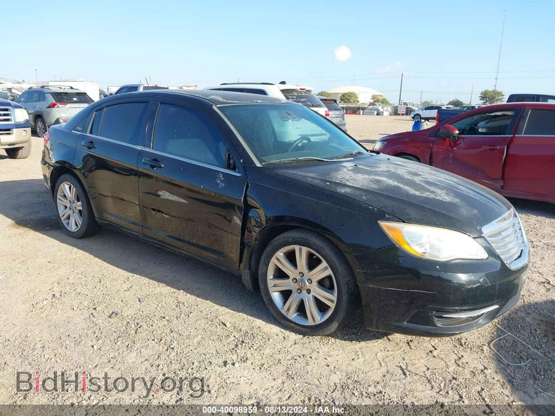 Фотография 1C3CCBBBXCN226900 - CHRYSLER 200 2012