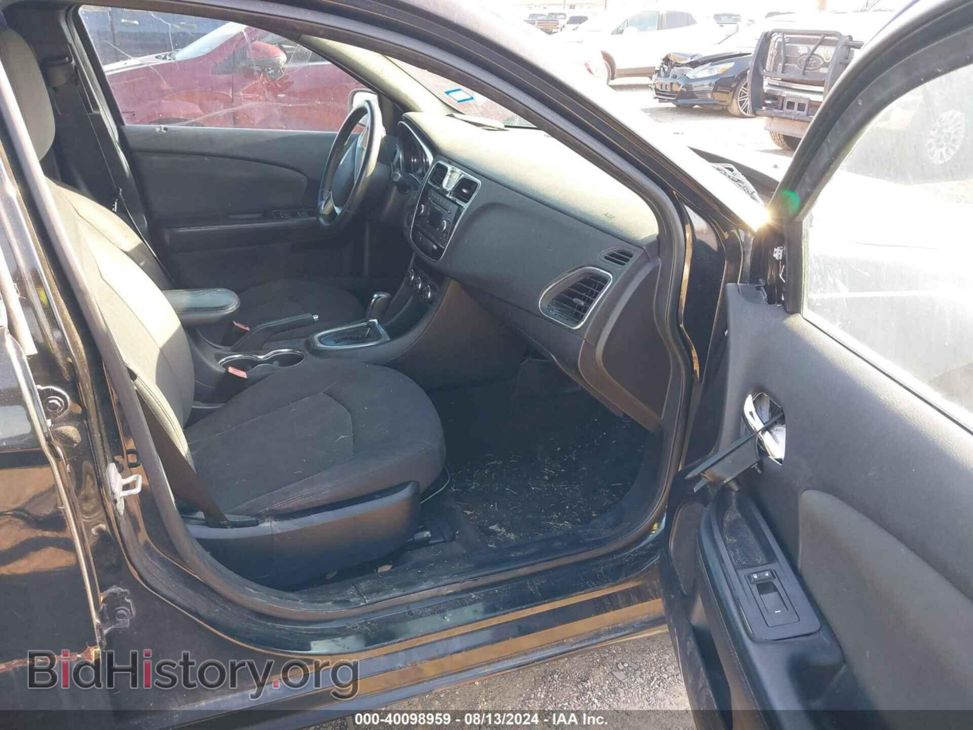 2012 CHRYSLER 200 - VIN: 1C3CCBBBXCN226900 - Фото 5