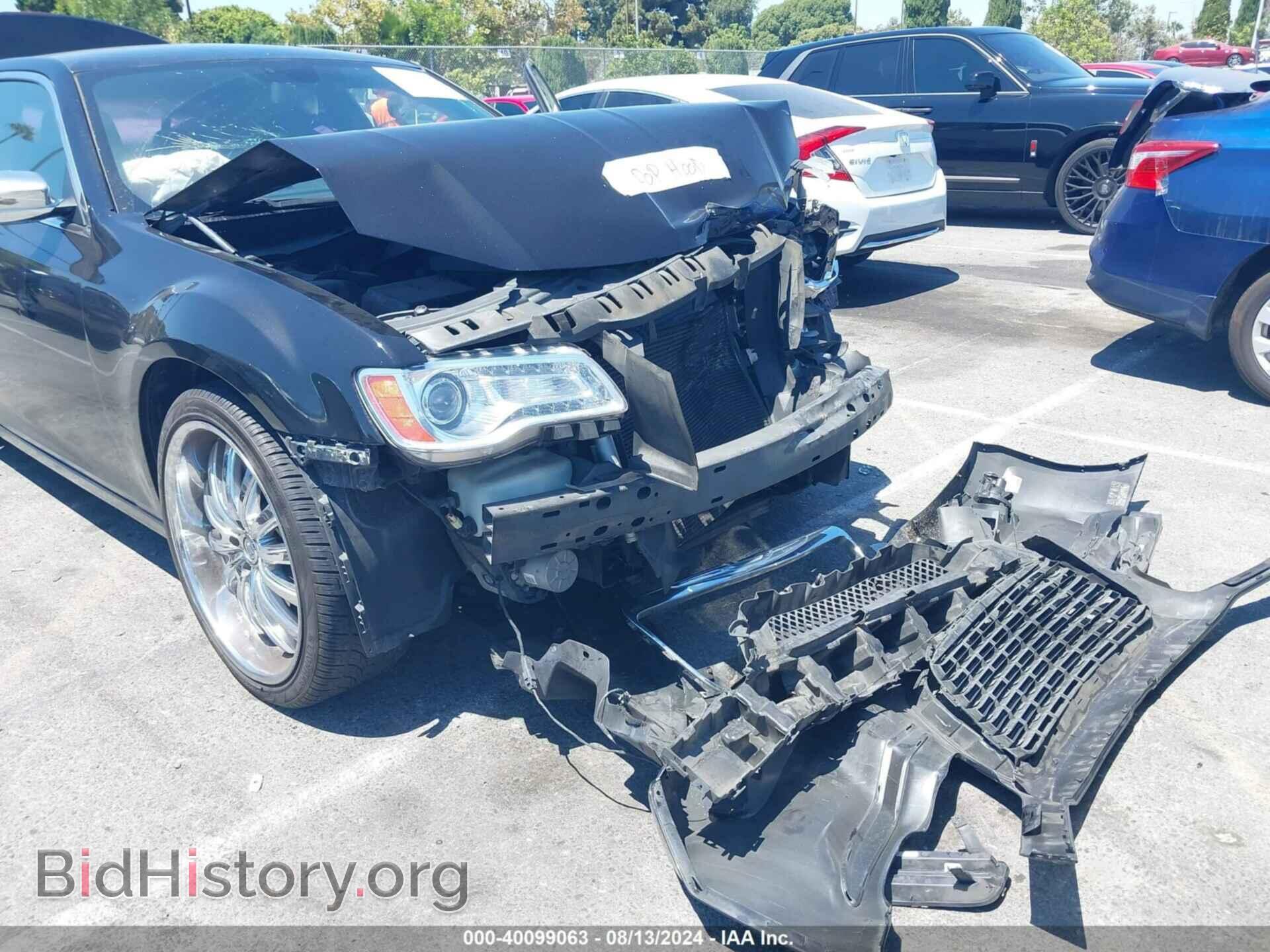 2011 CHRYSLER 300 - VIN: 2C3CA5CG2BH523605 - Фото 6