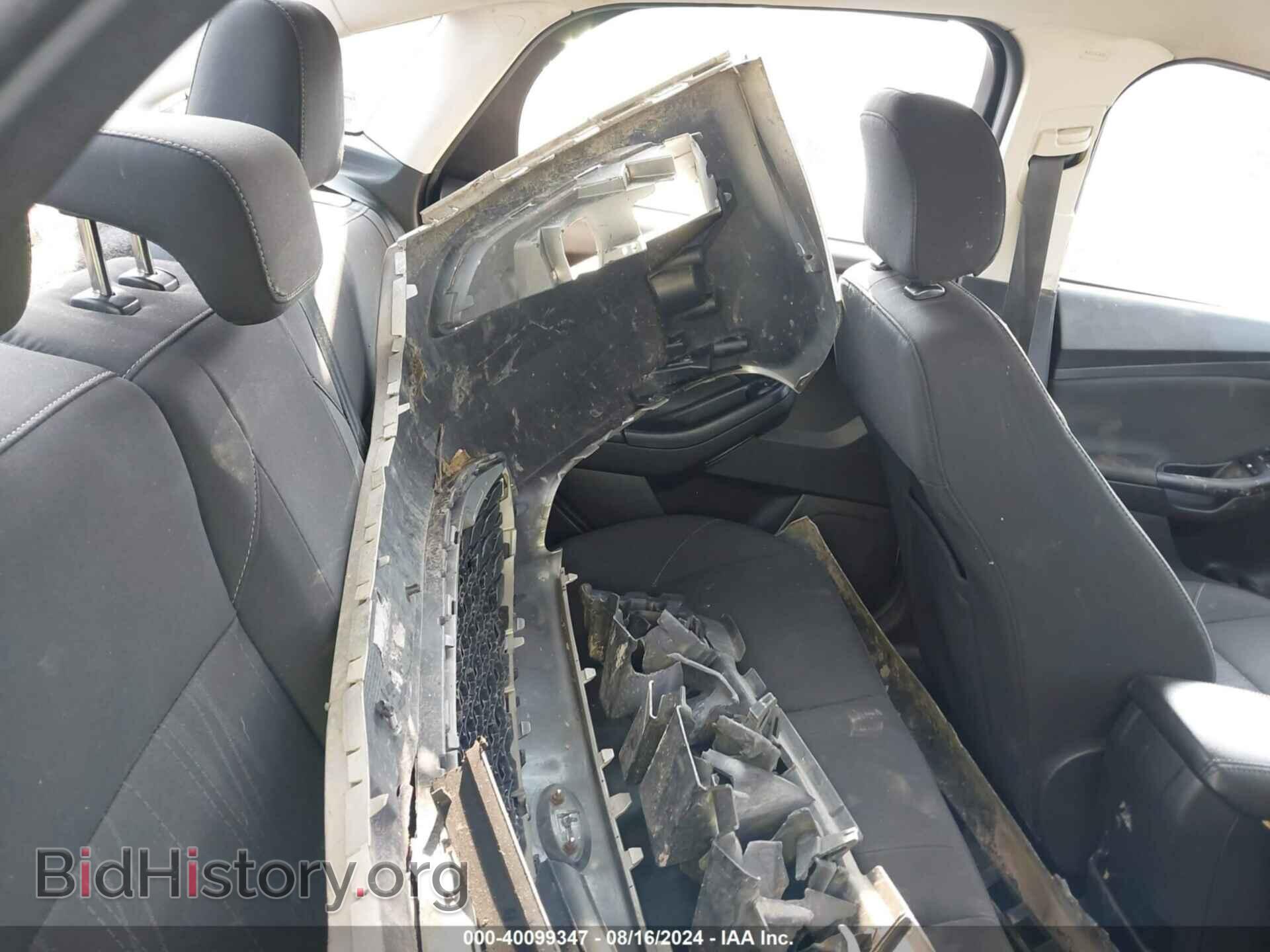 2017 FORD FOCUS - VIN: 1FADP3F2XHL209396 - Фото 8