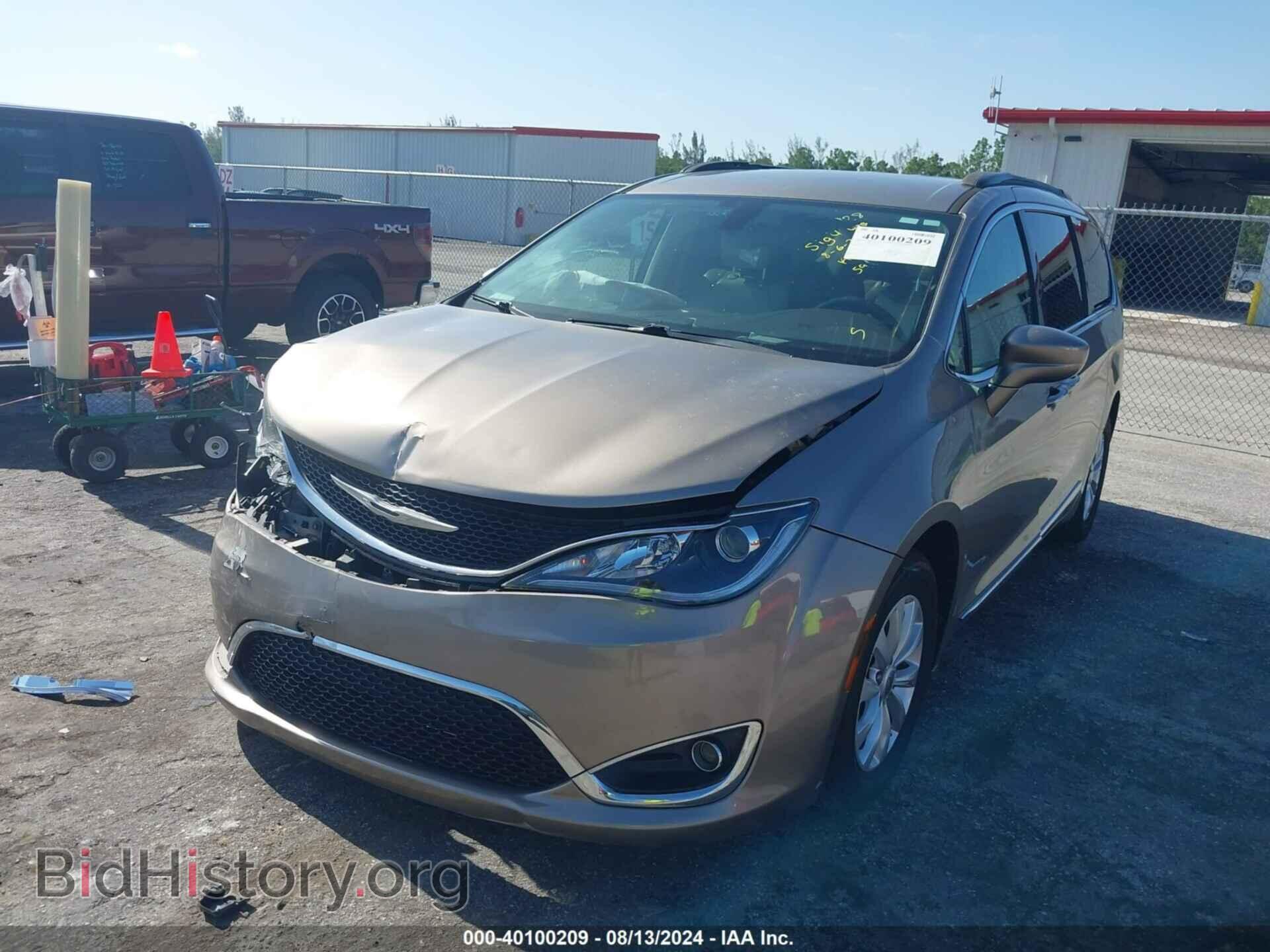 2017 CHRYSLER PACIFICA - VIN: 2C4RC1BG3HR695249 - Фото 2
