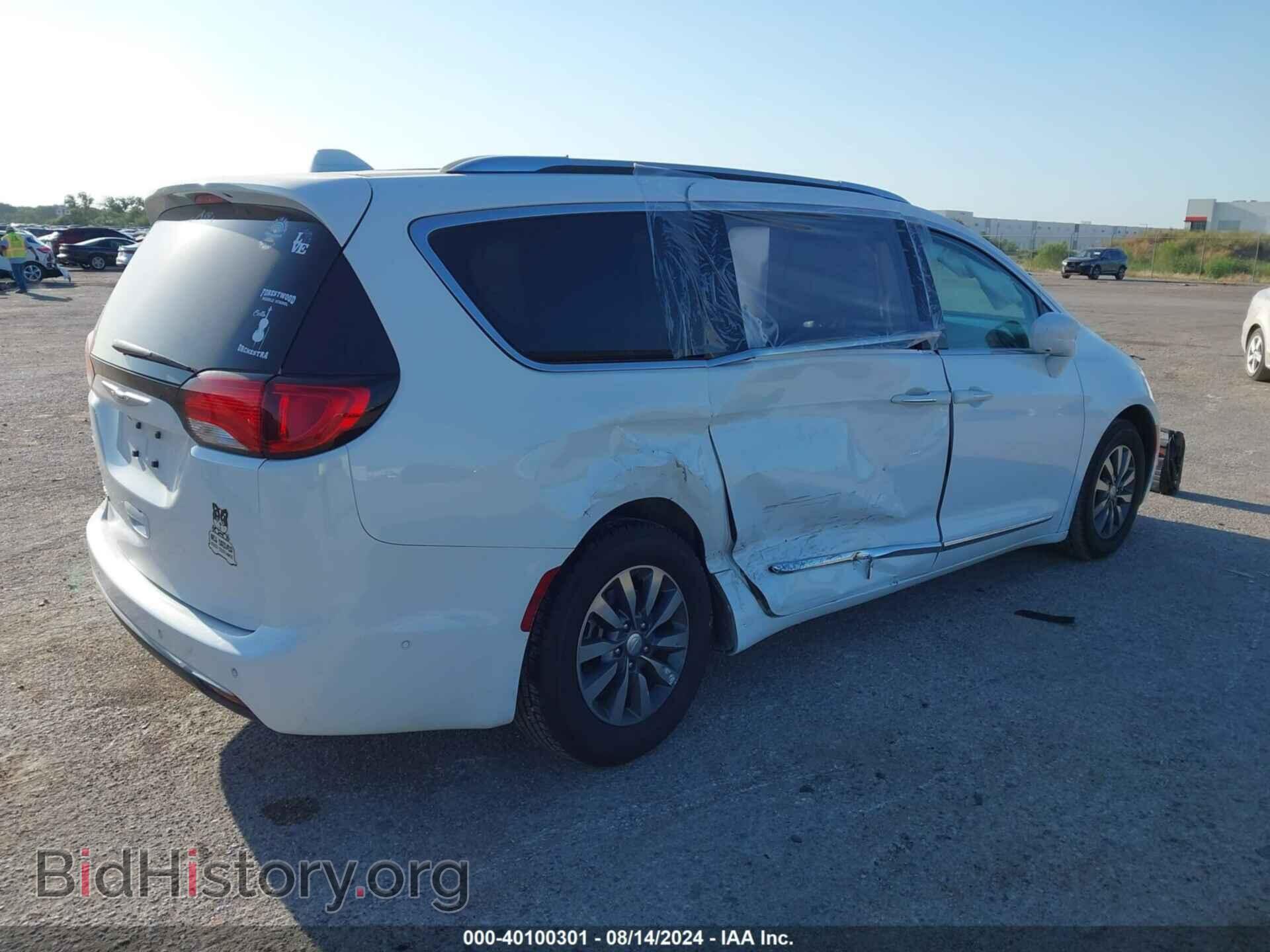 2019 CHRYSLER PACIFICA - VIN: 2C4RC1EG0KR667833 - Фото 4