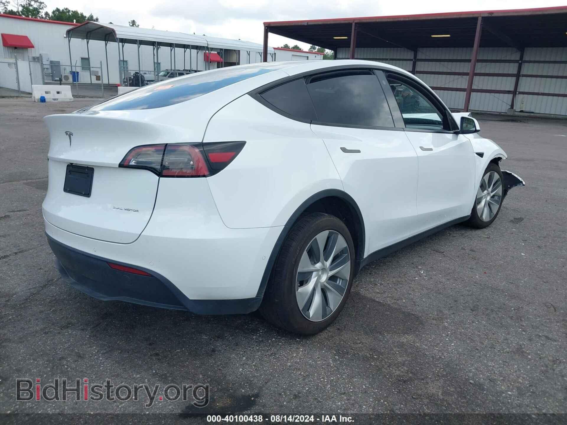 2022 TESLA MODEL Y - VIN: 7SAYGDEE3NF311010 - Фото 4