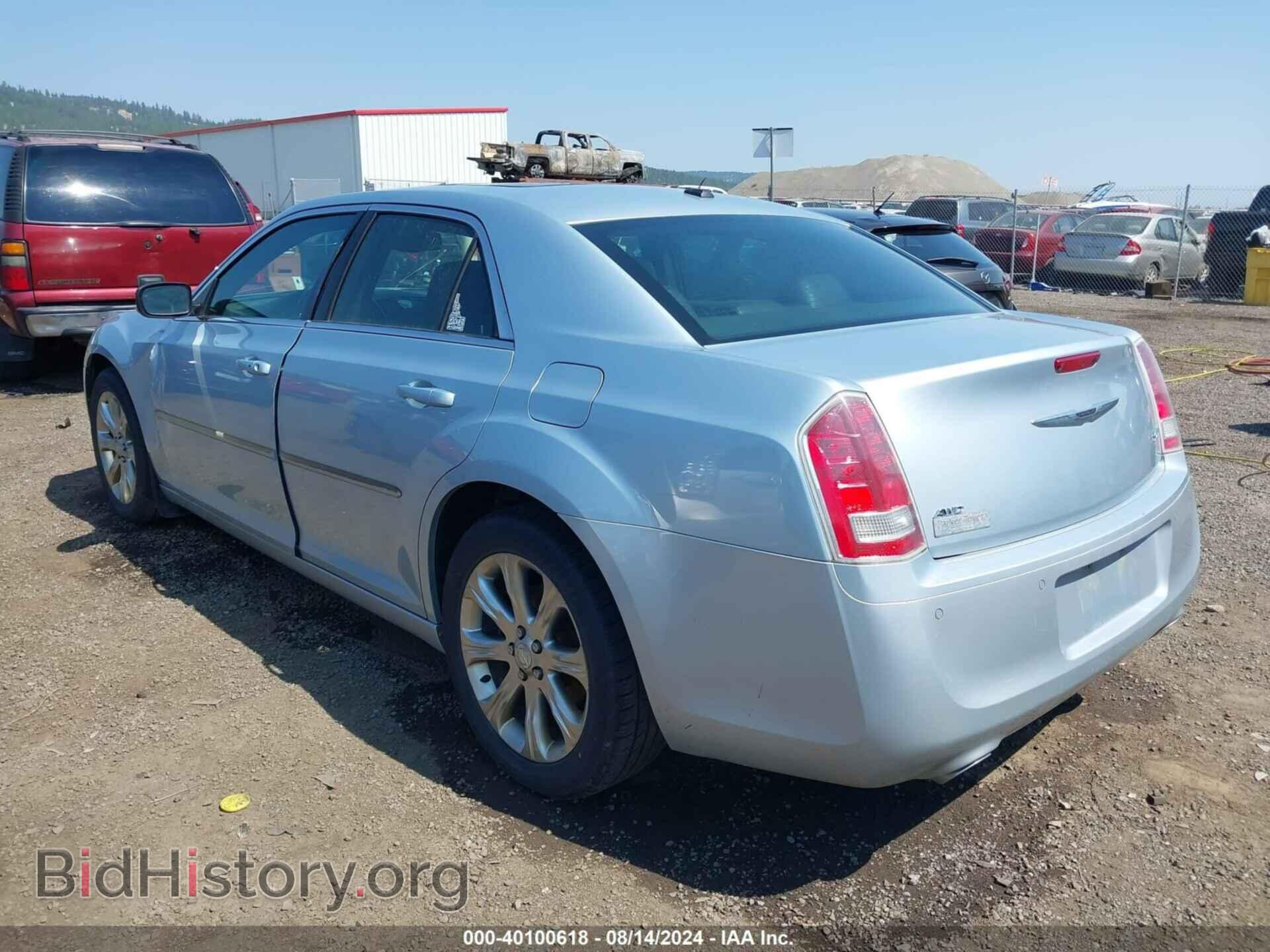 2013 CHRYSLER 300 - VIN: 2C3CCAGG9DH590198 - Фото 3