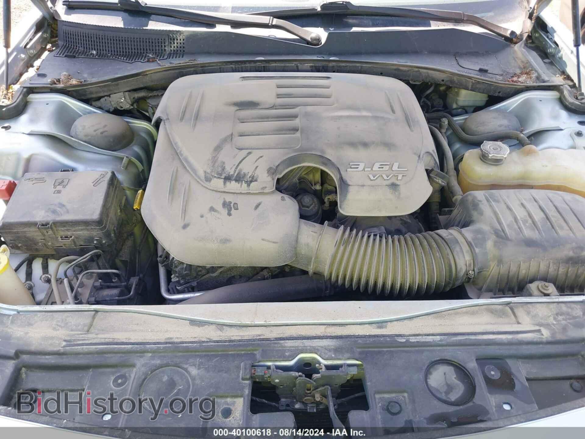 2013 CHRYSLER 300 - VIN: 2C3CCAGG9DH590198 - Фото 10