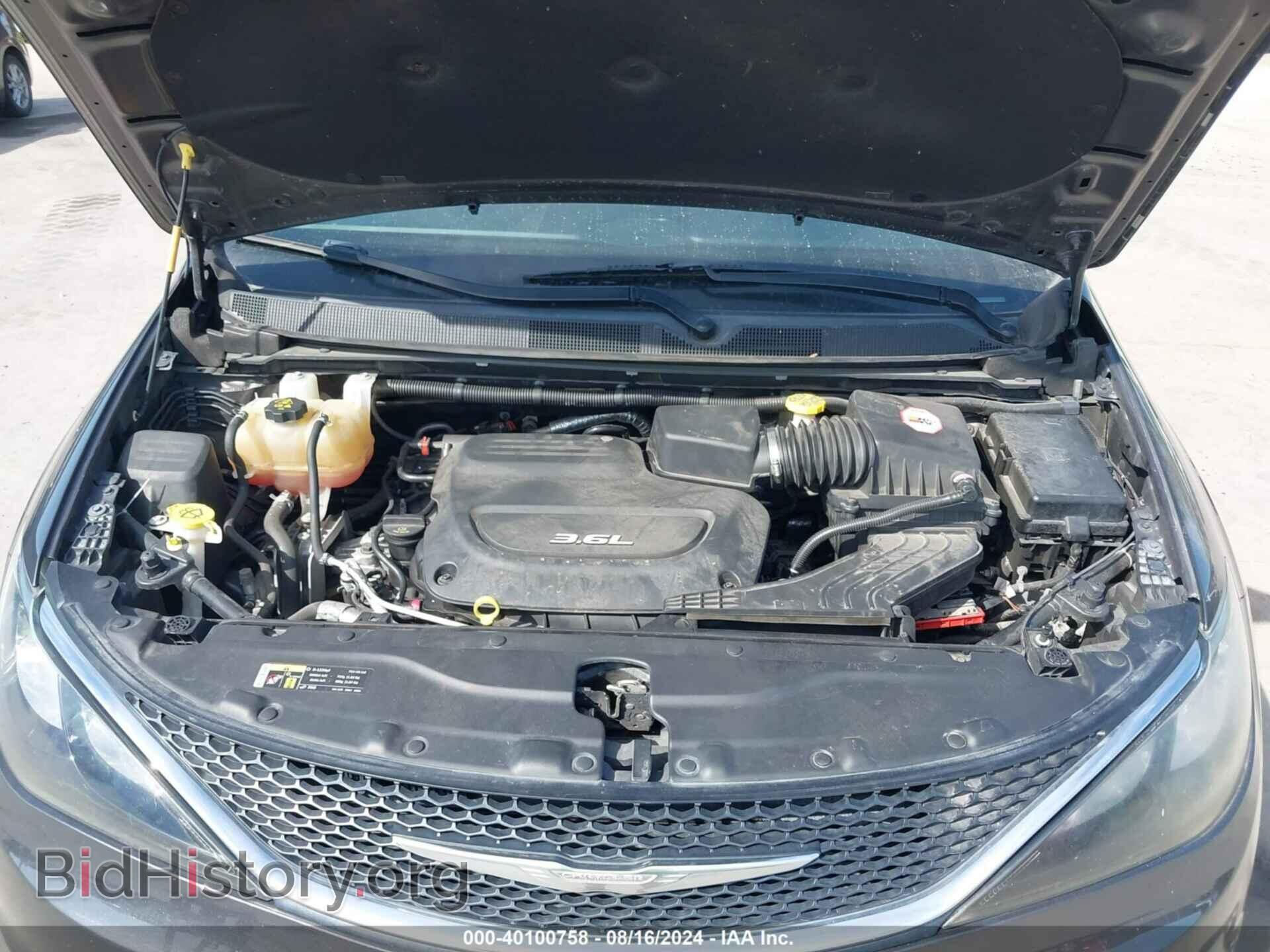 2017 CHRYSLER PACIFICA - VIN: 2C4RC1DG4HR723010 - Photo 10