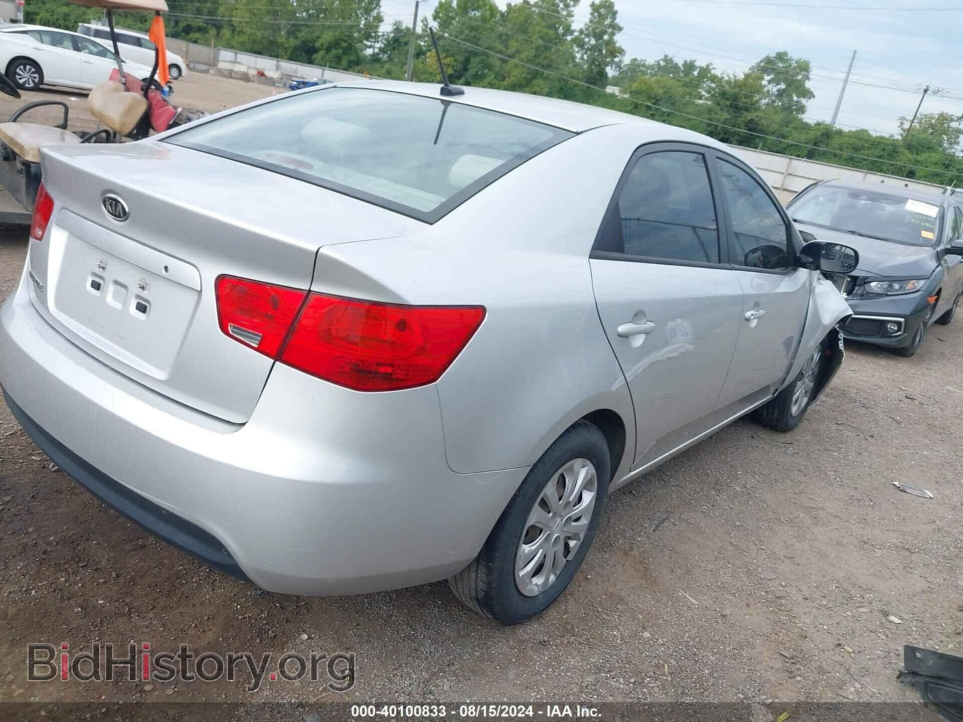 2011 KIA FORTE - VIN: KNAFT4A26B5891083 - Фото 4