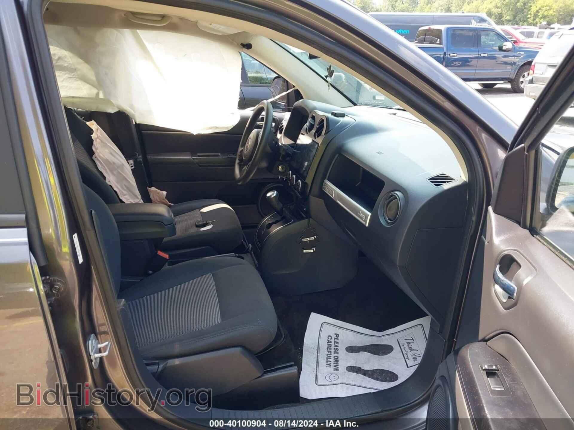 2016 JEEP COMPASS - VIN: 1C4NJCBA2GD524585 - Фото 5