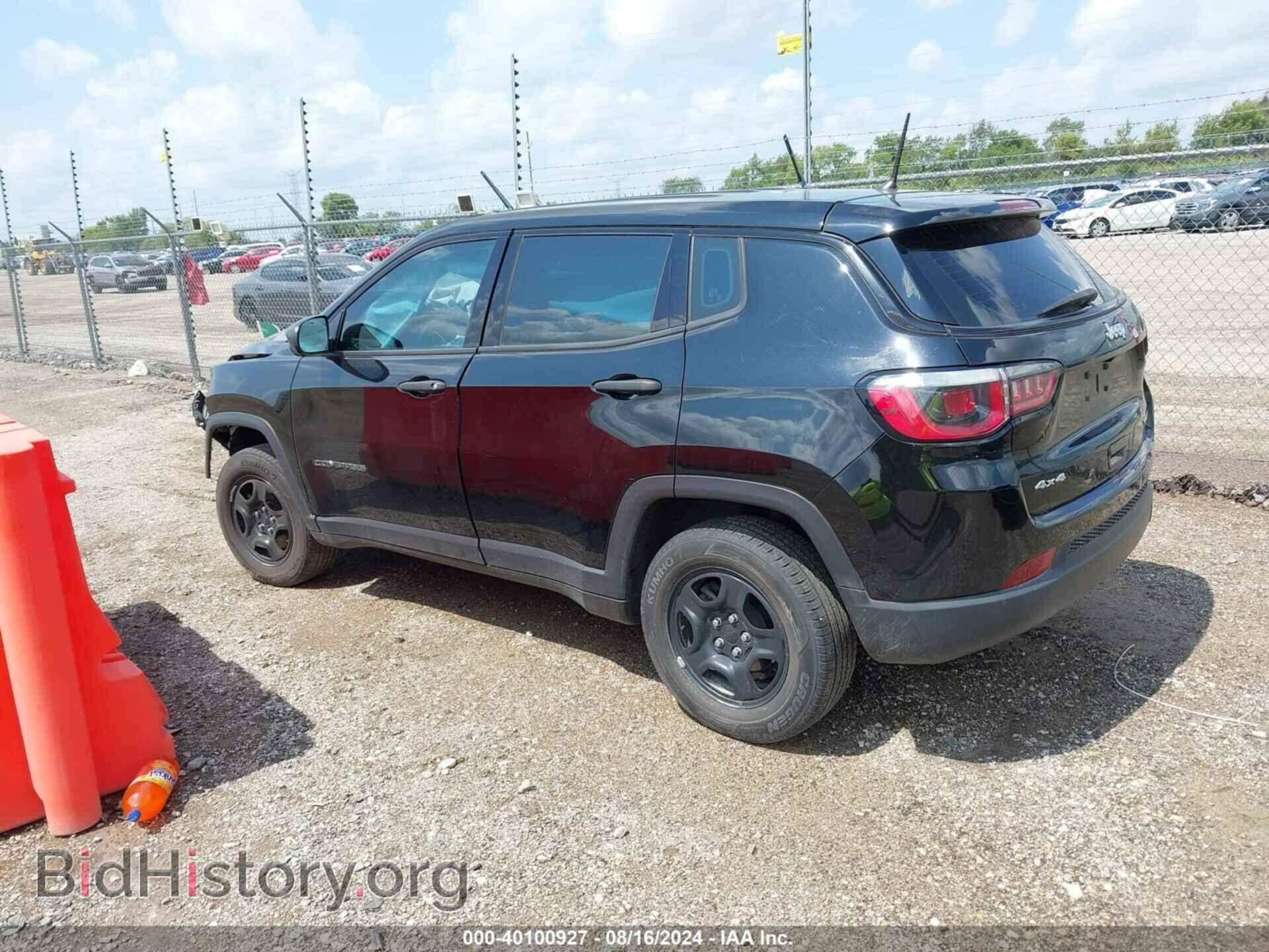 2018 JEEP COMPASS - VIN: 3C4NJDAB9JT146184 - Фото 3