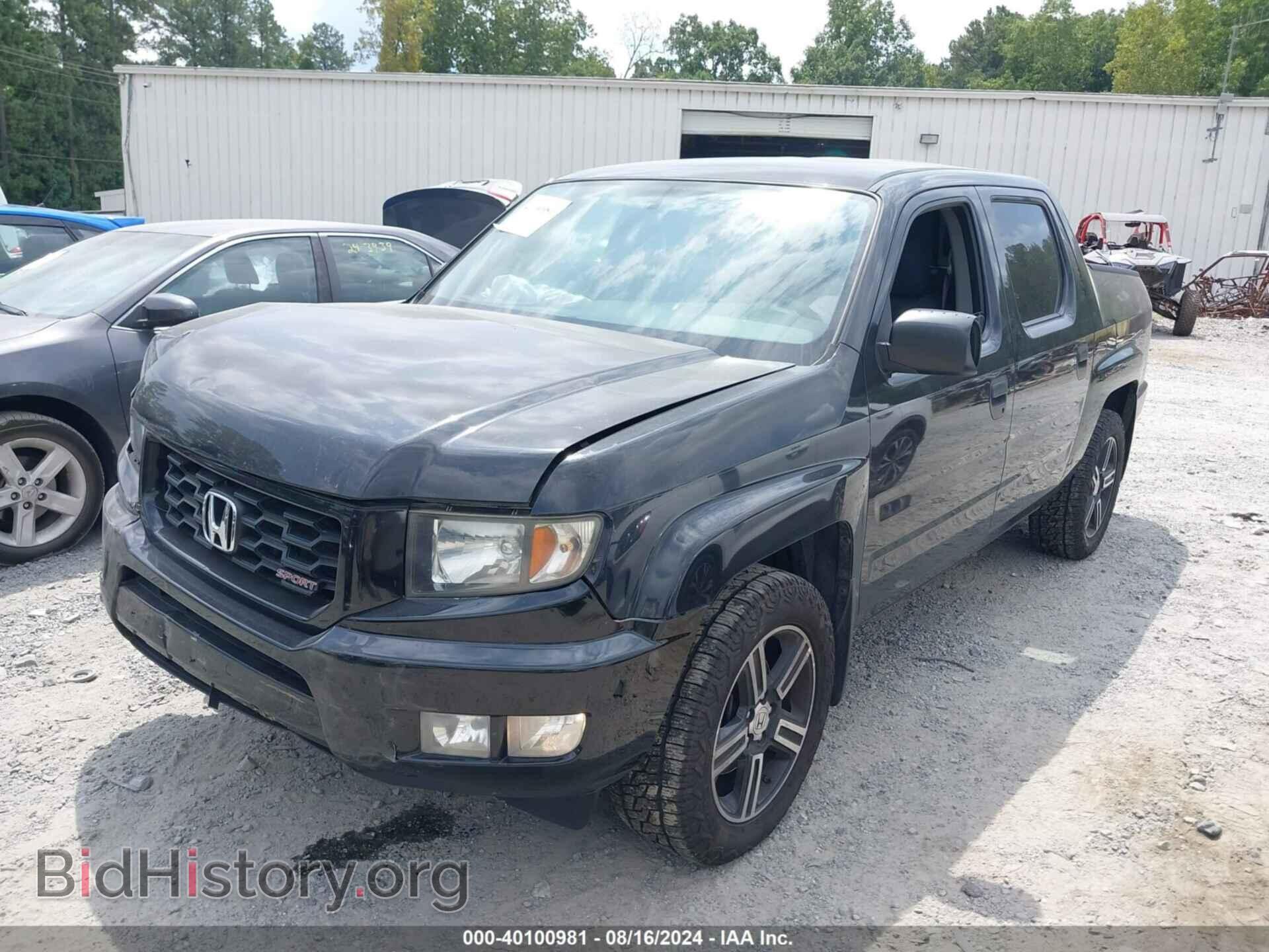 2013 HONDA RIDGELINE - VIN: 5FPYK1F70DB008072 - Фото 2