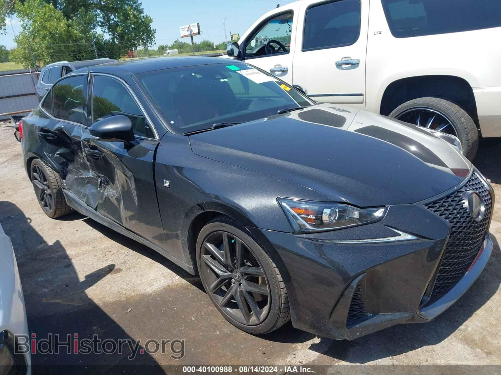 Photo JTHBA1D26H5047313 - LEXUS IS 200T 2017