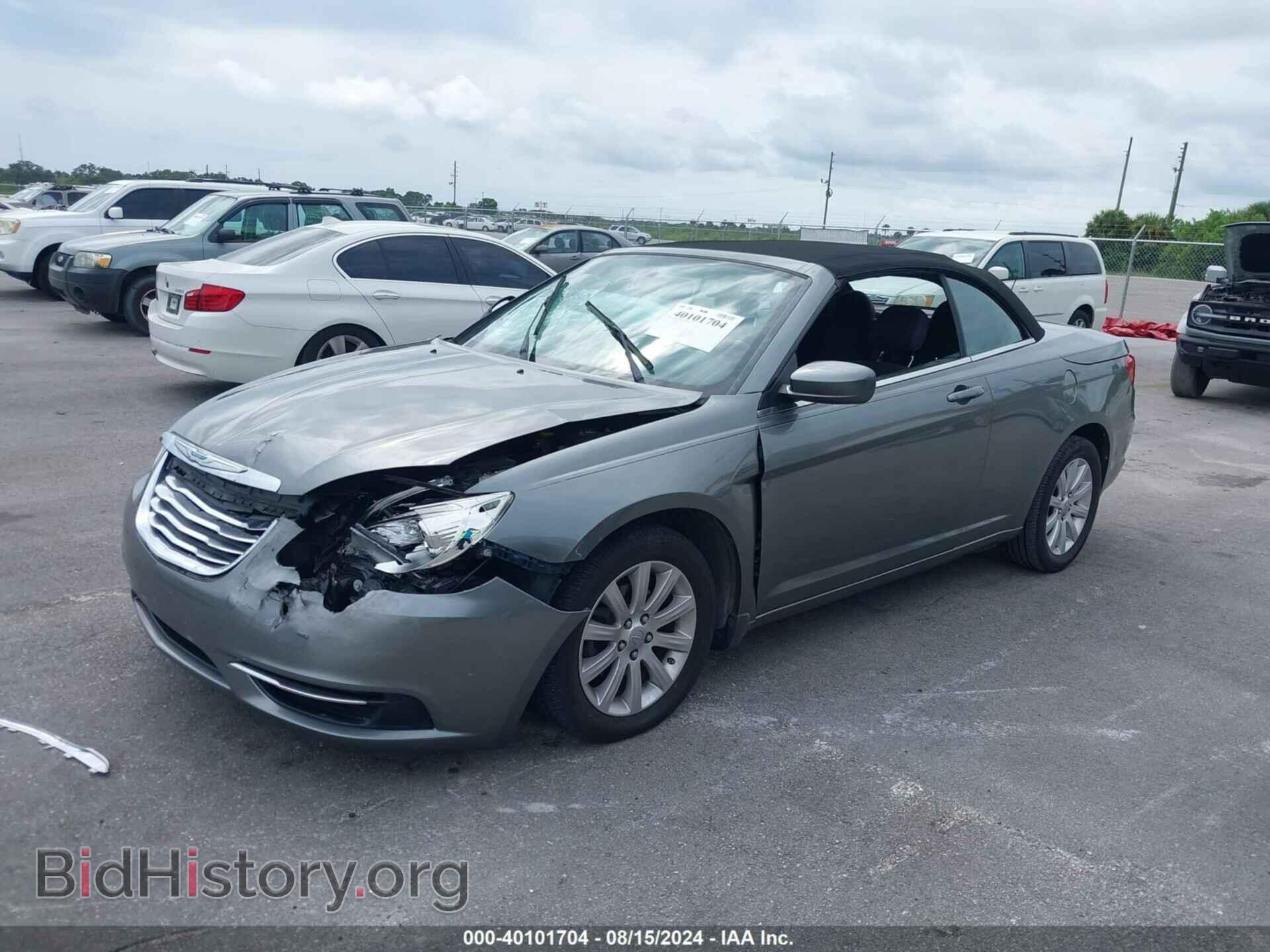 2012 CHRYSLER 200 - VIN: 1C3BCBEG1CN233723 - Photo 2