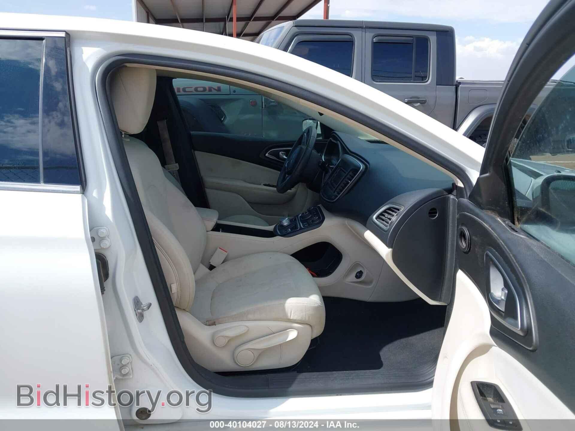 2015 CHRYSLER 200 - VIN: 1C3CCCAB2FN575951 - Фото 5