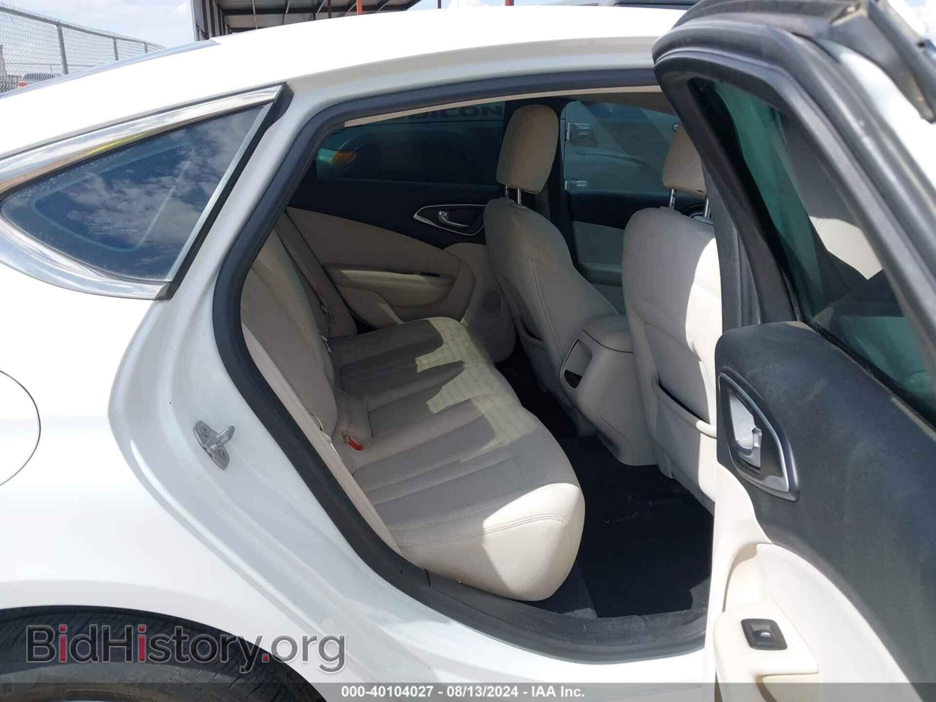 2015 CHRYSLER 200 - VIN: 1C3CCCAB2FN575951 - Фото 8